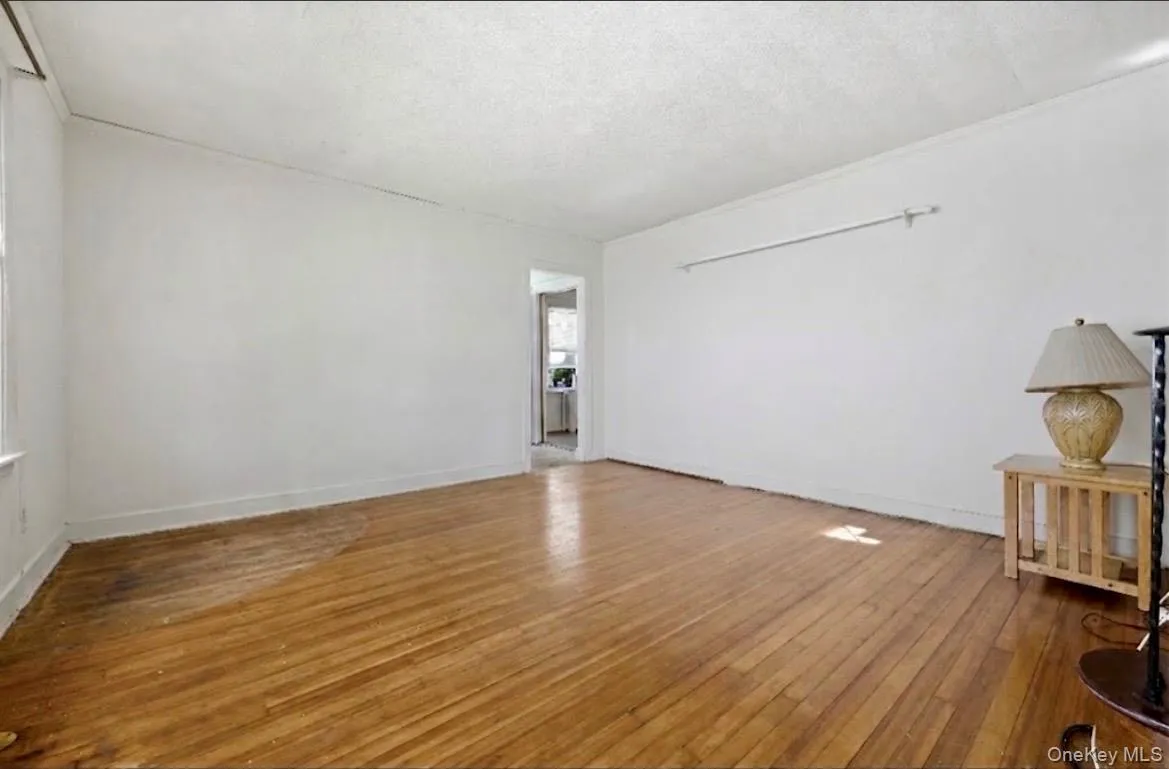 36 Hawthorne Street, North Hempstead, NY, 3 Bedrooms Bedrooms, 7 Rooms Rooms,2 BathroomsBathrooms,Residential,For Rent,Hawthorne,0,1037687 36 Hawthorne Street, North Hempstead, NY, 3 Bedrooms Bedrooms, 7 Rooms Rooms,2 BathroomsBathrooms,Residential,For Rent,Hawthorne,0,1037687