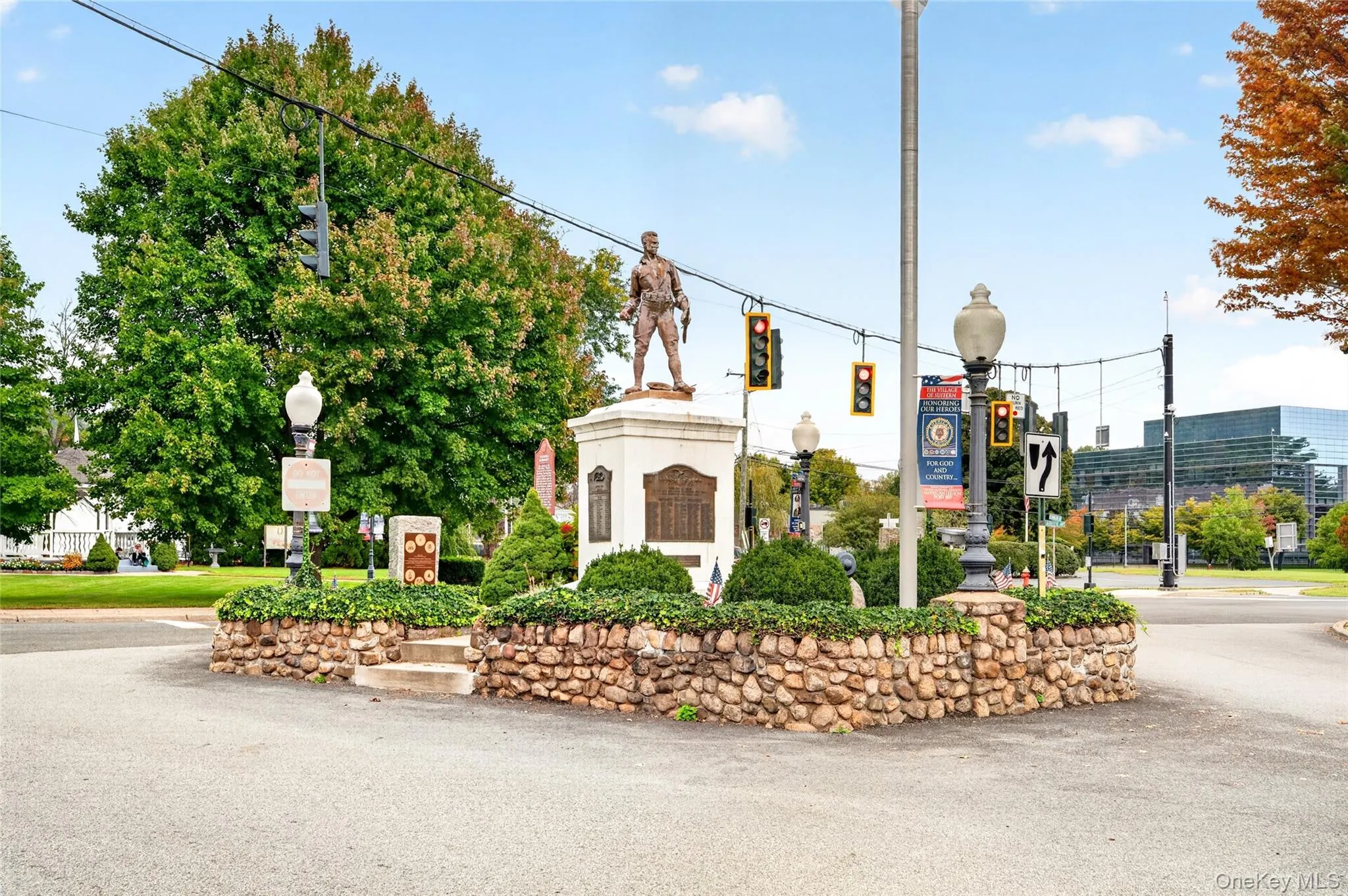 8 Bon Aire Circle, Ramapo, NY, 2 Bedrooms Bedrooms, 5 Rooms Rooms,1 BathroomBathrooms,Residential,For Rent,Bon Aire,0,1037692 8 Bon Aire Circle, Ramapo, NY, 2 Bedrooms Bedrooms, 5 Rooms Rooms,1 BathroomBathrooms,Residential,For Rent,Bon Aire,0,1037692