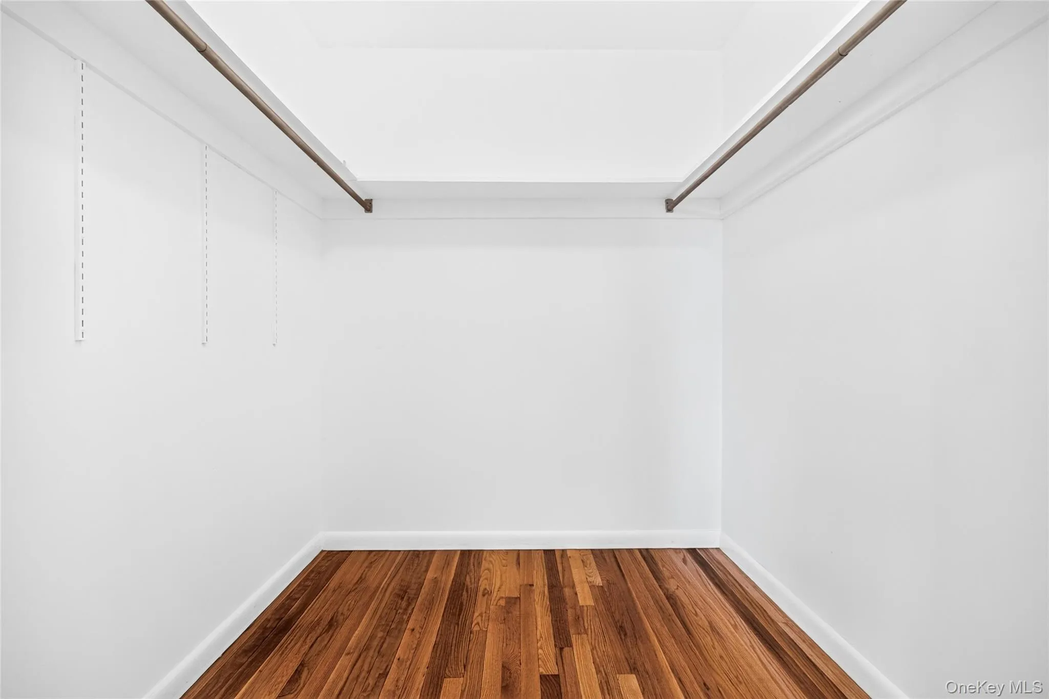 walk in closet walk in closet