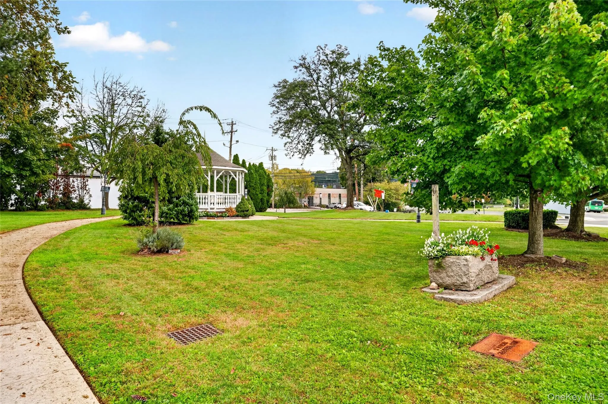 8 Bon Aire Circle, Ramapo, NY, 2 Bedrooms Bedrooms, 5 Rooms Rooms,1 BathroomBathrooms,Residential,For Rent,Bon Aire,0,1037692 8 Bon Aire Circle, Ramapo, NY, 2 Bedrooms Bedrooms, 5 Rooms Rooms,1 BathroomBathrooms,Residential,For Rent,Bon Aire,0,1037692