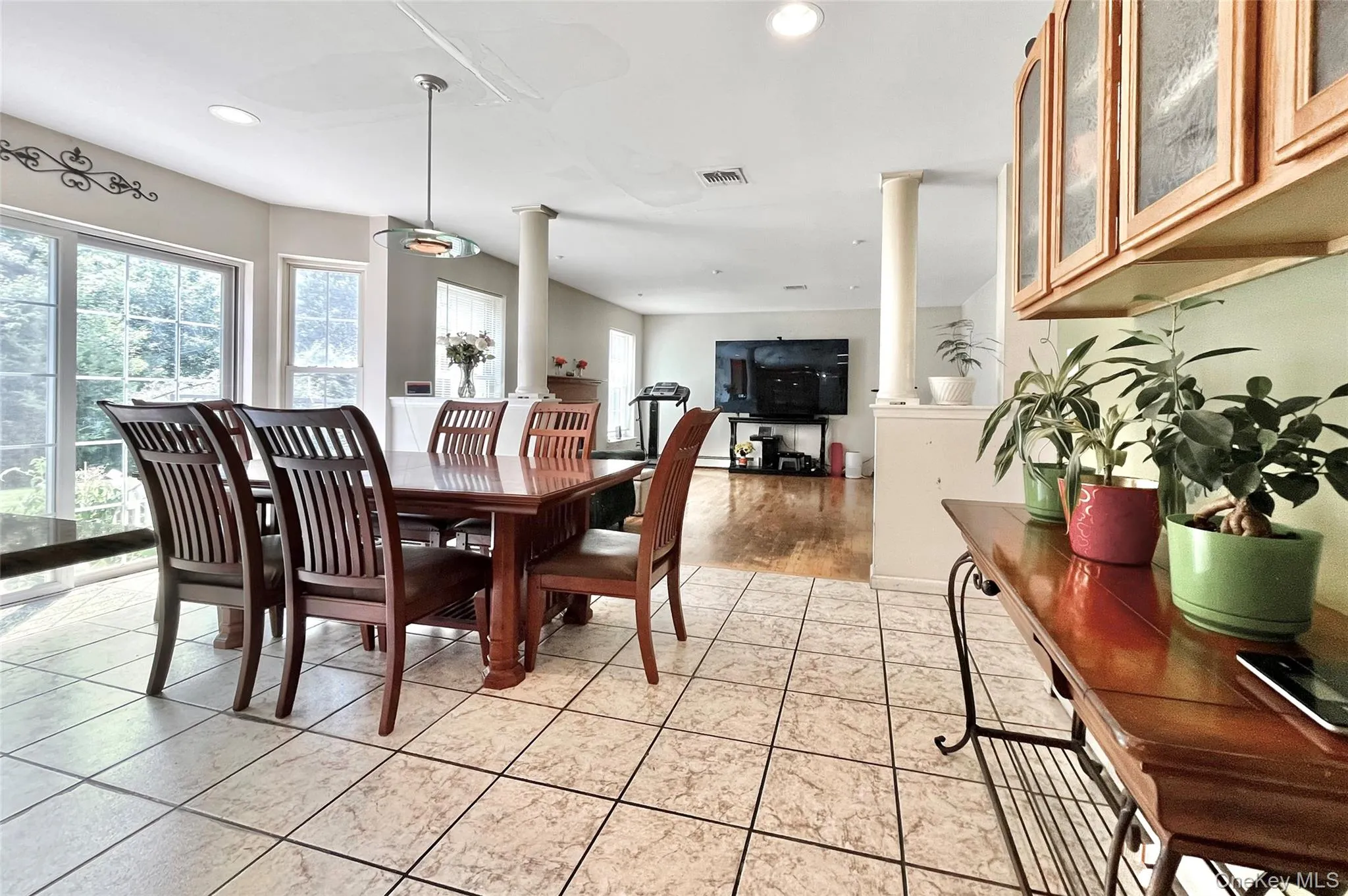 7 Frances Lane, Monroe, NY, 4 Bedrooms Bedrooms, 11 Rooms Rooms,2 BathroomsBathrooms,Residential,For Rent,Frances,0,1037697 7 Frances Lane, Monroe, NY, 4 Bedrooms Bedrooms, 11 Rooms Rooms,2 BathroomsBathrooms,Residential,For Rent,Frances,0,1037697