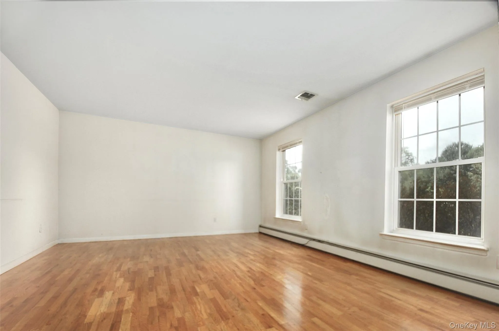 7 Frances Lane, Monroe, NY, 4 Bedrooms Bedrooms, 11 Rooms Rooms,2 BathroomsBathrooms,Residential,For Rent,Frances,0,1037697 7 Frances Lane, Monroe, NY, 4 Bedrooms Bedrooms, 11 Rooms Rooms,2 BathroomsBathrooms,Residential,For Rent,Frances,0,1037697