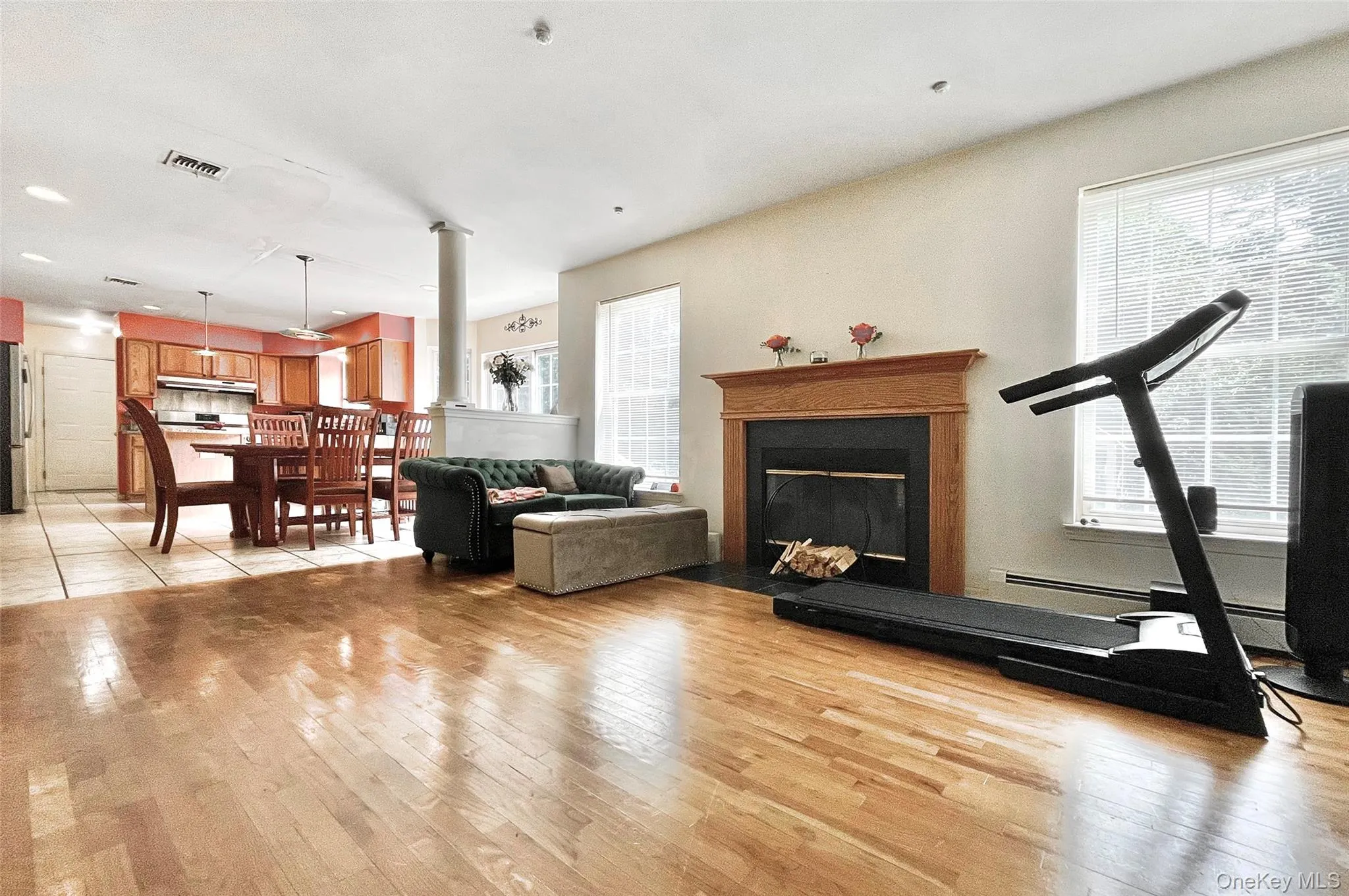 7 Frances Lane, Monroe, NY, 4 Bedrooms Bedrooms, 11 Rooms Rooms,2 BathroomsBathrooms,Residential,For Rent,Frances,0,1037697 7 Frances Lane, Monroe, NY, 4 Bedrooms Bedrooms, 11 Rooms Rooms,2 BathroomsBathrooms,Residential,For Rent,Frances,0,1037697