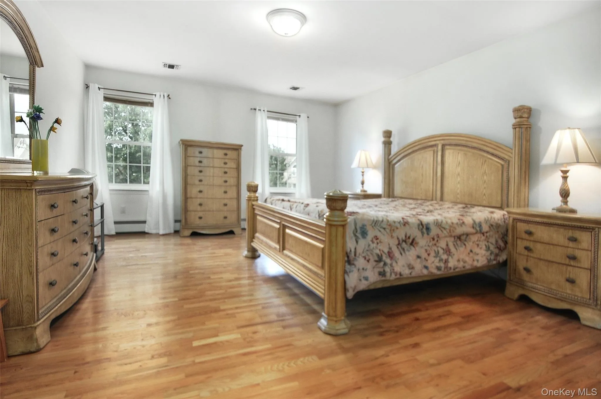 7 Frances Lane, Monroe, NY, 4 Bedrooms Bedrooms, 11 Rooms Rooms,2 BathroomsBathrooms,Residential,For Rent,Frances,0,1037697 7 Frances Lane, Monroe, NY, 4 Bedrooms Bedrooms, 11 Rooms Rooms,2 BathroomsBathrooms,Residential,For Rent,Frances,0,1037697