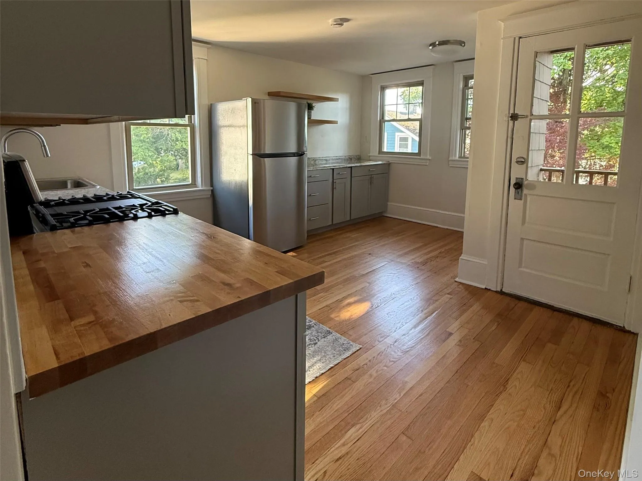 66 Worrall Avenue, Poughkeepsie, NY, 2 Bedrooms Bedrooms, 5 Rooms Rooms,1 BathroomBathrooms,Residential Lease,For Rent,Worrall,0,1037703 66 Worrall Avenue, Poughkeepsie, NY, 2 Bedrooms Bedrooms, 5 Rooms Rooms,1 BathroomBathrooms,Residential Lease,For Rent,Worrall,0,1037703