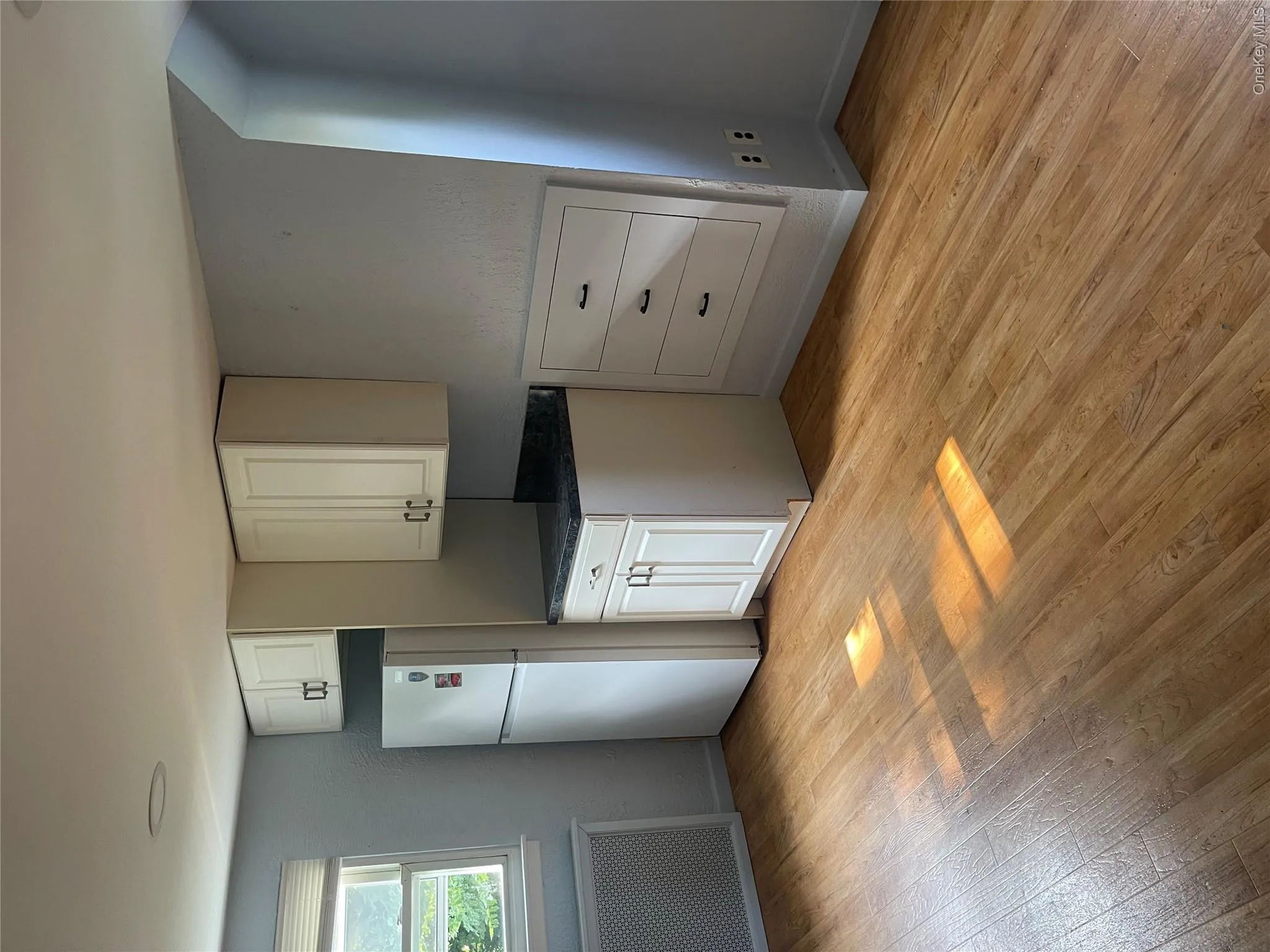 140 Nassau Avenue, Islip, NY, 2 Bedrooms Bedrooms, 4 Rooms Rooms,1 BathroomBathrooms,Residential Lease,For Rent,Nassau,0,1037705 140 Nassau Avenue, Islip, NY, 2 Bedrooms Bedrooms, 4 Rooms Rooms,1 BathroomBathrooms,Residential Lease,For Rent,Nassau,0,1037705