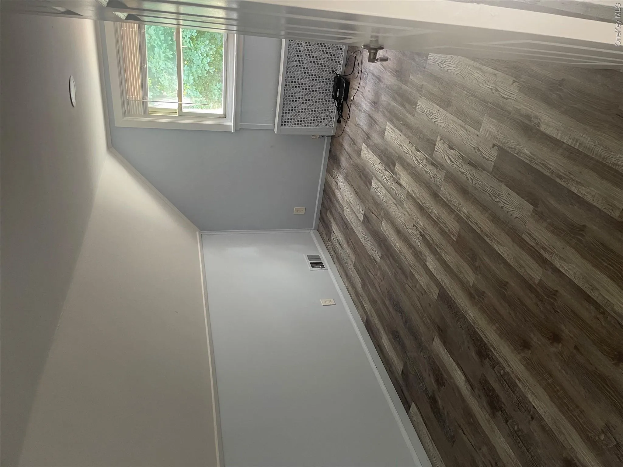 140 Nassau Avenue, Islip, NY, 2 Bedrooms Bedrooms, 4 Rooms Rooms,1 BathroomBathrooms,Residential Lease,For Rent,Nassau,0,1037705 140 Nassau Avenue, Islip, NY, 2 Bedrooms Bedrooms, 4 Rooms Rooms,1 BathroomBathrooms,Residential Lease,For Rent,Nassau,0,1037705