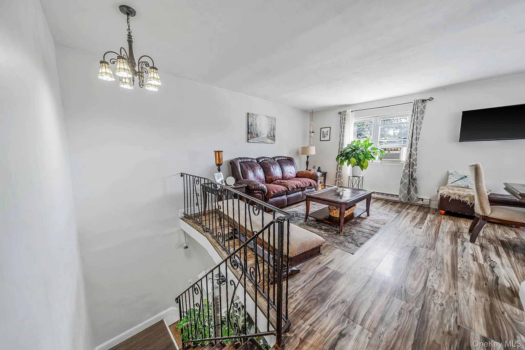 37 Main Avenue, Brookhaven, NY, 4 Bedrooms Bedrooms, 8 Rooms Rooms,2 BathroomsBathrooms,Residential,For Rent,Main,0,1037709 37 Main Avenue, Brookhaven, NY, 4 Bedrooms Bedrooms, 8 Rooms Rooms,2 BathroomsBathrooms,Residential,For Rent,Main,0,1037709