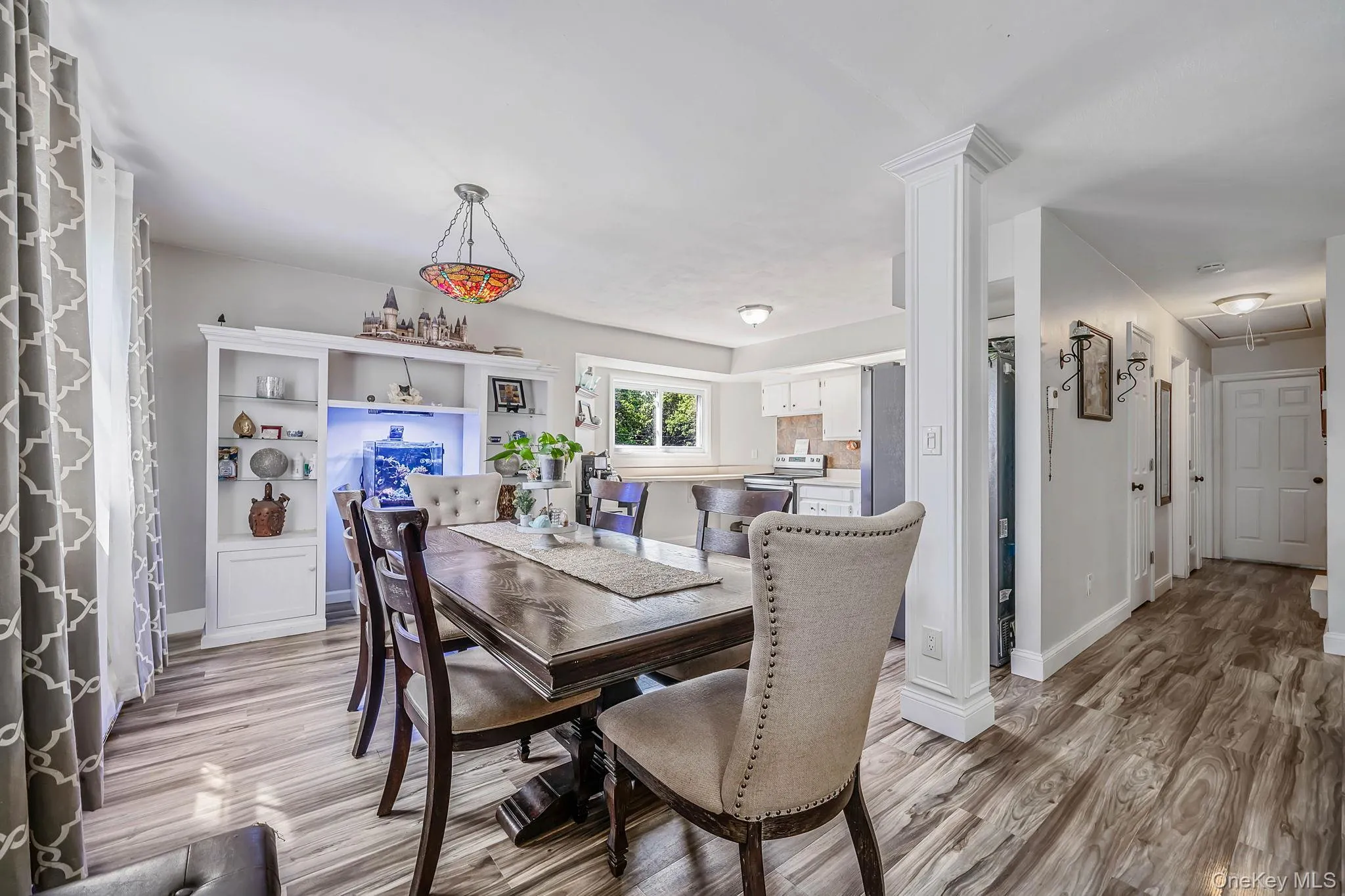 37 Main Avenue, Brookhaven, NY, 4 Bedrooms Bedrooms, 8 Rooms Rooms,2 BathroomsBathrooms,Residential,For Rent,Main,0,1037709 37 Main Avenue, Brookhaven, NY, 4 Bedrooms Bedrooms, 8 Rooms Rooms,2 BathroomsBathrooms,Residential,For Rent,Main,0,1037709