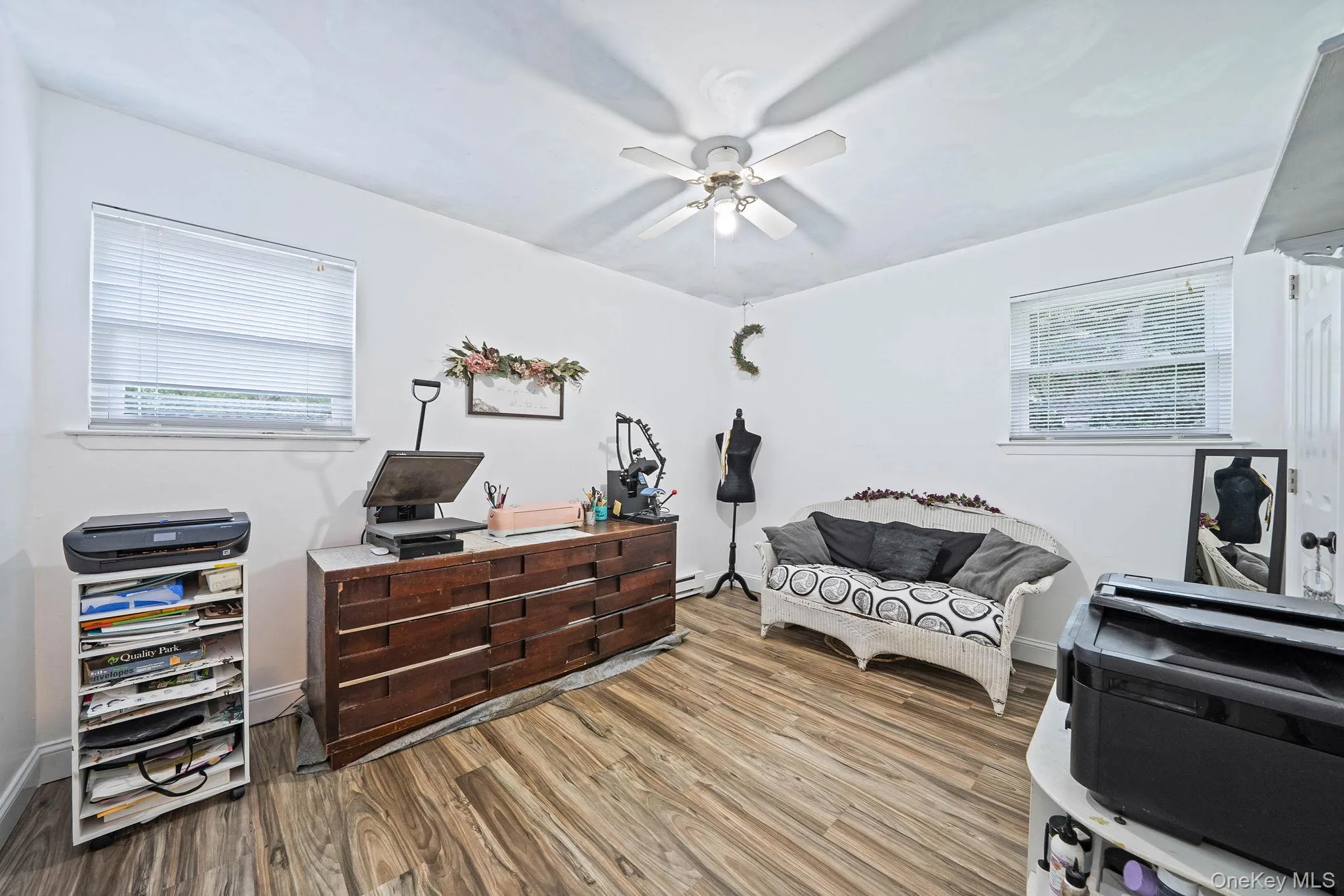 37 Main Avenue, Brookhaven, NY, 4 Bedrooms Bedrooms, 8 Rooms Rooms,2 BathroomsBathrooms,Residential,For Rent,Main,0,1037709 37 Main Avenue, Brookhaven, NY, 4 Bedrooms Bedrooms, 8 Rooms Rooms,2 BathroomsBathrooms,Residential,For Rent,Main,0,1037709