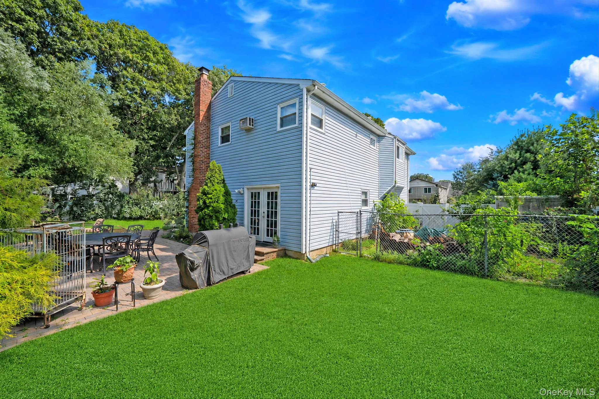 37 Main Avenue, Brookhaven, NY, 4 Bedrooms Bedrooms, 8 Rooms Rooms,2 BathroomsBathrooms,Residential,For Rent,Main,0,1037709 37 Main Avenue, Brookhaven, NY, 4 Bedrooms Bedrooms, 8 Rooms Rooms,2 BathroomsBathrooms,Residential,For Rent,Main,0,1037709