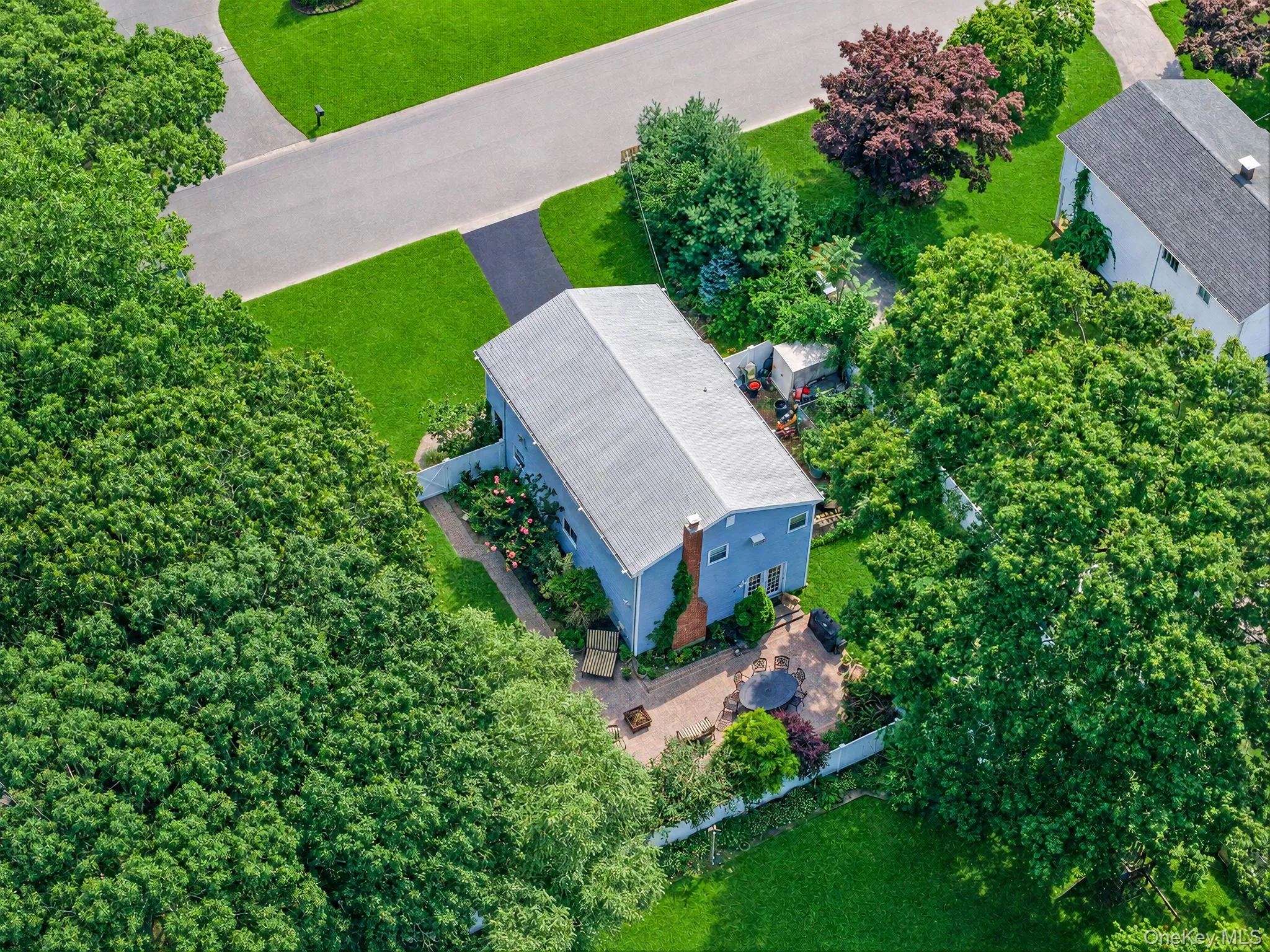 37 Main Avenue, Brookhaven, NY, 4 Bedrooms Bedrooms, 8 Rooms Rooms,2 BathroomsBathrooms,Residential,For Rent,Main,0,1037709 37 Main Avenue, Brookhaven, NY, 4 Bedrooms Bedrooms, 8 Rooms Rooms,2 BathroomsBathrooms,Residential,For Rent,Main,0,1037709