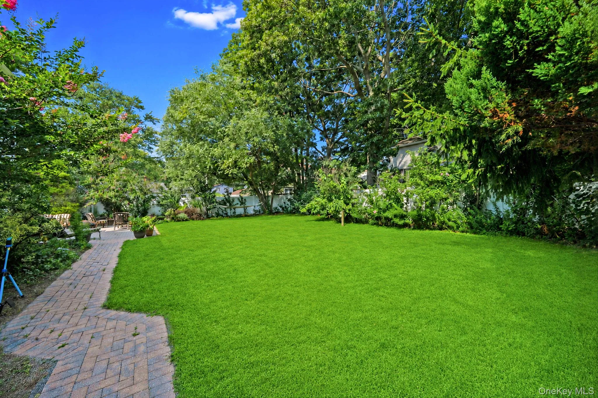 37 Main Avenue, Brookhaven, NY, 4 Bedrooms Bedrooms, 8 Rooms Rooms,2 BathroomsBathrooms,Residential,For Rent,Main,0,1037709 37 Main Avenue, Brookhaven, NY, 4 Bedrooms Bedrooms, 8 Rooms Rooms,2 BathroomsBathrooms,Residential,For Rent,Main,0,1037709