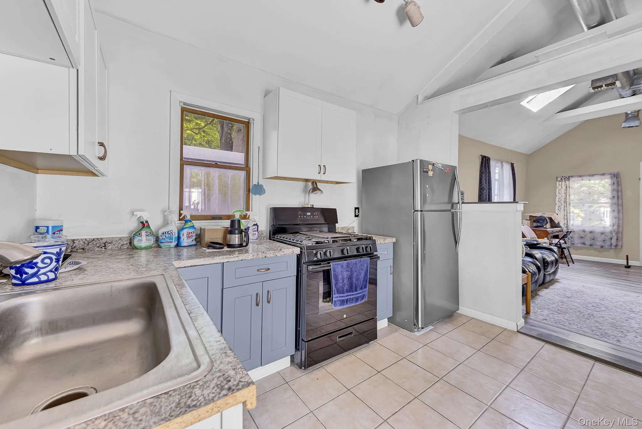 Cottage Kitchen Cottage Kitchen