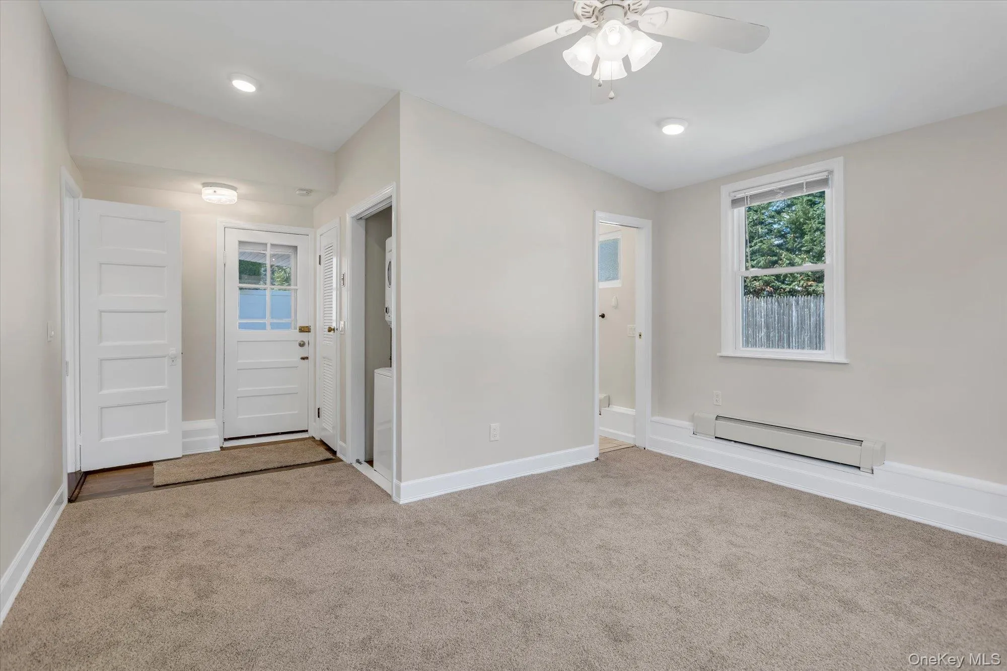 5 Eckert Street, Huntington, NY, 2 Bedrooms Bedrooms, 5 Rooms Rooms,1 BathroomBathrooms,Residential,For Rent,Eckert,0,1037715 5 Eckert Street, Huntington, NY, 2 Bedrooms Bedrooms, 5 Rooms Rooms,1 BathroomBathrooms,Residential,For Rent,Eckert,0,1037715