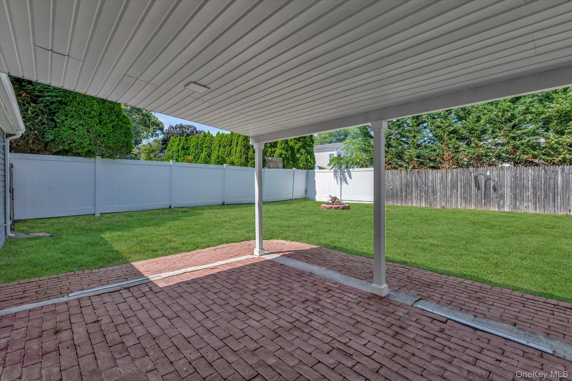 5 Eckert Street, Huntington, NY, 2 Bedrooms Bedrooms, 5 Rooms Rooms,1 BathroomBathrooms,Residential,For Rent,Eckert,0,1037715 5 Eckert Street, Huntington, NY, 2 Bedrooms Bedrooms, 5 Rooms Rooms,1 BathroomBathrooms,Residential,For Rent,Eckert,0,1037715