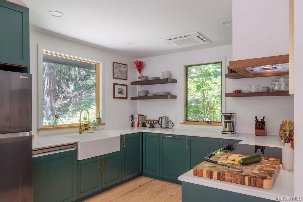 4594 State Route 97, Tusten, NY, 3 Bedrooms Bedrooms, 7 Rooms Rooms,2 BathroomsBathrooms,Residential,For Rent,State Route 97,0,1037716 4594 State Route 97, Tusten, NY, 3 Bedrooms Bedrooms, 7 Rooms Rooms,2 BathroomsBathrooms,Residential,For Rent,State Route 97,0,1037716