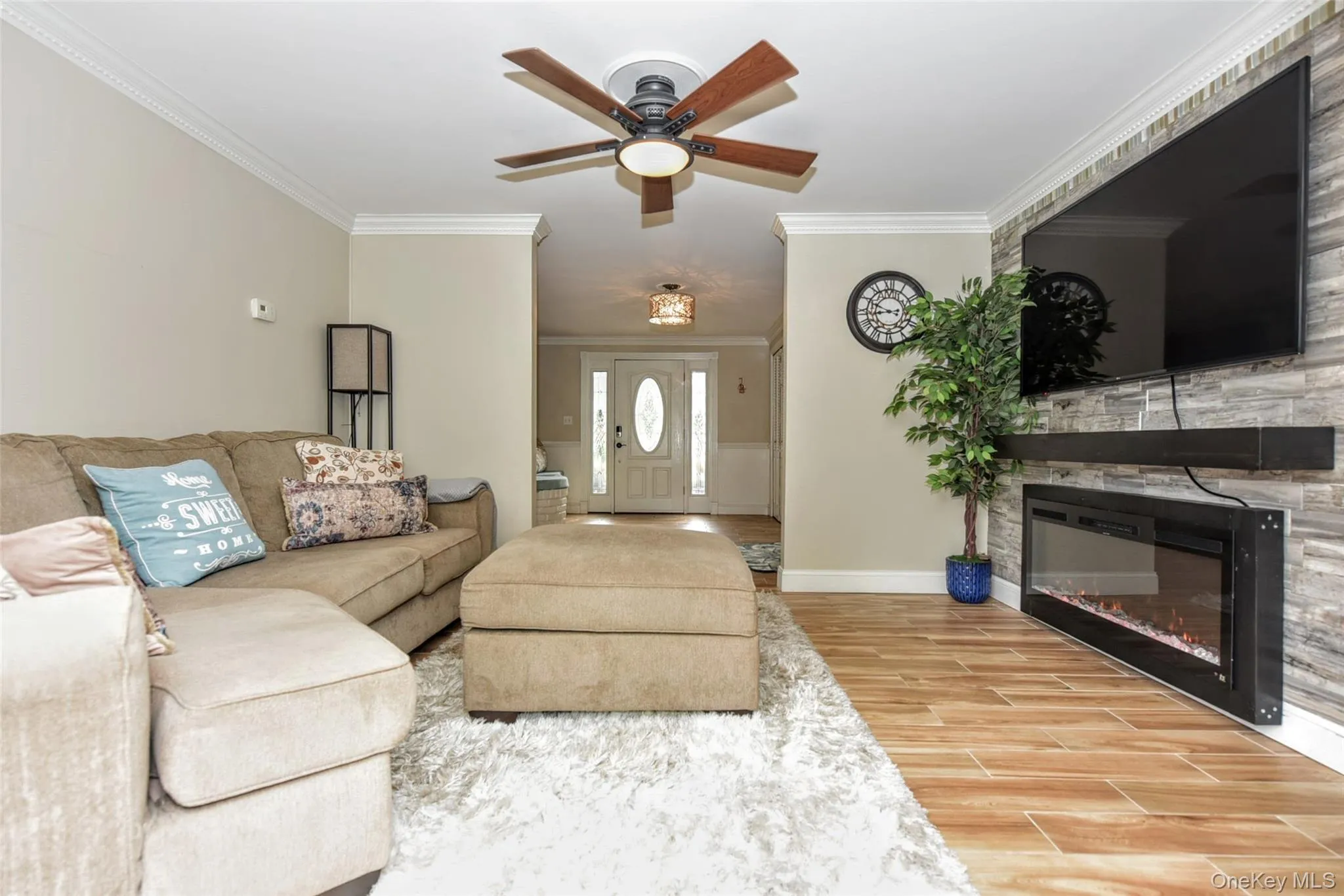3 Forest Knoll Drive, Ramapo, NY, 3 Bedrooms Bedrooms, 8 Rooms Rooms,1 BathroomBathrooms,Residential,For Rent,Forest Knoll,0,1037717 3 Forest Knoll Drive, Ramapo, NY, 3 Bedrooms Bedrooms, 8 Rooms Rooms,1 BathroomBathrooms,Residential,For Rent,Forest Knoll,0,1037717