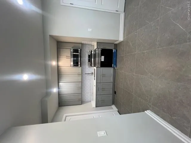 2524 Tenbroeck Avenue, New York, NY, 1 Bedroom Bedrooms, 2 Rooms Rooms,1 BathroomBathrooms,Residential Lease,For Rent,Tenbroeck,0,1037721 2524 Tenbroeck Avenue, New York, NY, 1 Bedroom Bedrooms, 2 Rooms Rooms,1 BathroomBathrooms,Residential Lease,For Rent,Tenbroeck,0,1037721