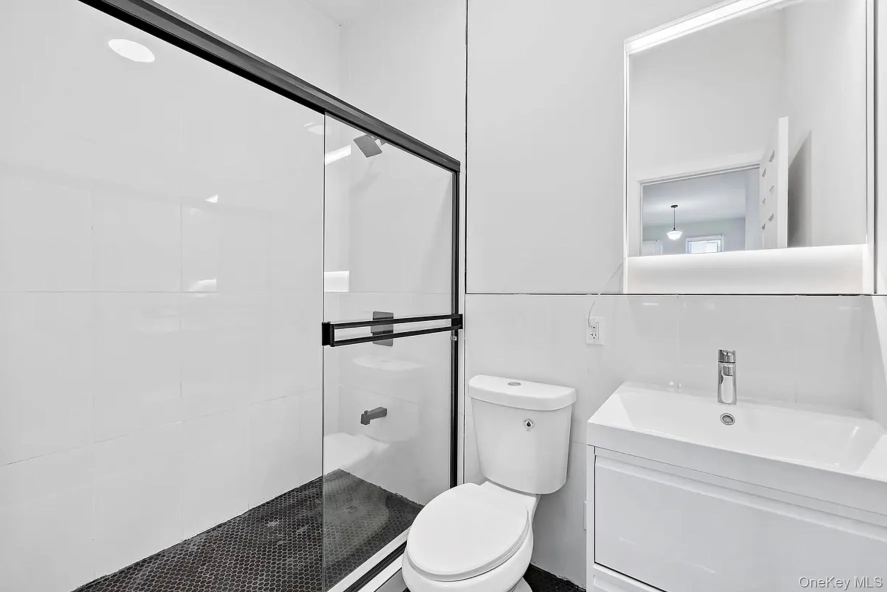 18-20 Stanhope Street, New York, NY, 2 Rooms Rooms,1 BathroomBathrooms,Residential Lease,For Rent,Stanhope,0,1037722 18-20 Stanhope Street, New York, NY, 2 Rooms Rooms,1 BathroomBathrooms,Residential Lease,For Rent,Stanhope,0,1037722