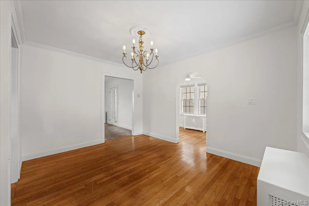 96 Capitol Avenue, North Hempstead, NY, 3 Bedrooms Bedrooms, 6 Rooms Rooms,1 BathroomBathrooms,Residential,For Rent,Capitol,0,1037731 96 Capitol Avenue, North Hempstead, NY, 3 Bedrooms Bedrooms, 6 Rooms Rooms,1 BathroomBathrooms,Residential,For Rent,Capitol,0,1037731