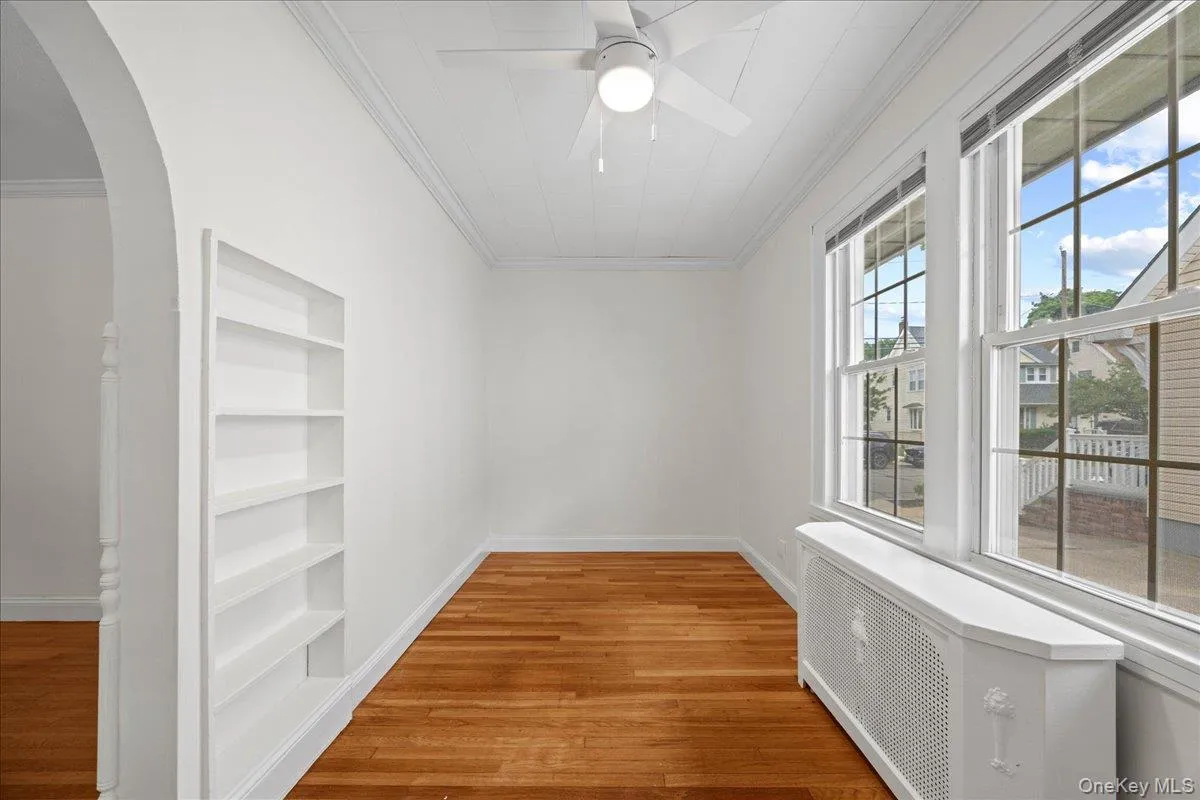 96 Capitol Avenue, North Hempstead, NY, 3 Bedrooms Bedrooms, 6 Rooms Rooms,1 BathroomBathrooms,Residential,For Rent,Capitol,0,1037731 96 Capitol Avenue, North Hempstead, NY, 3 Bedrooms Bedrooms, 6 Rooms Rooms,1 BathroomBathrooms,Residential,For Rent,Capitol,0,1037731