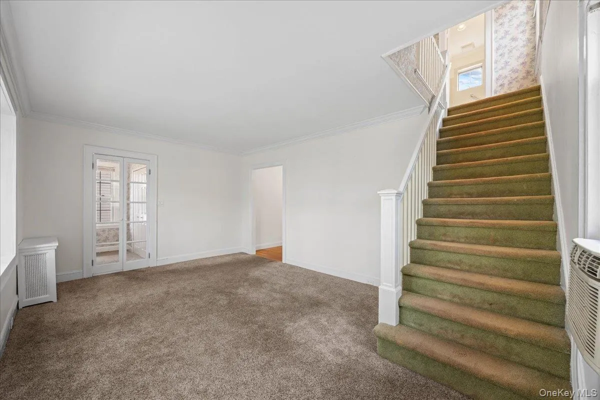 96 Capitol Avenue, North Hempstead, NY, 3 Bedrooms Bedrooms, 6 Rooms Rooms,1 BathroomBathrooms,Residential,For Rent,Capitol,0,1037731 96 Capitol Avenue, North Hempstead, NY, 3 Bedrooms Bedrooms, 6 Rooms Rooms,1 BathroomBathrooms,Residential,For Rent,Capitol,0,1037731