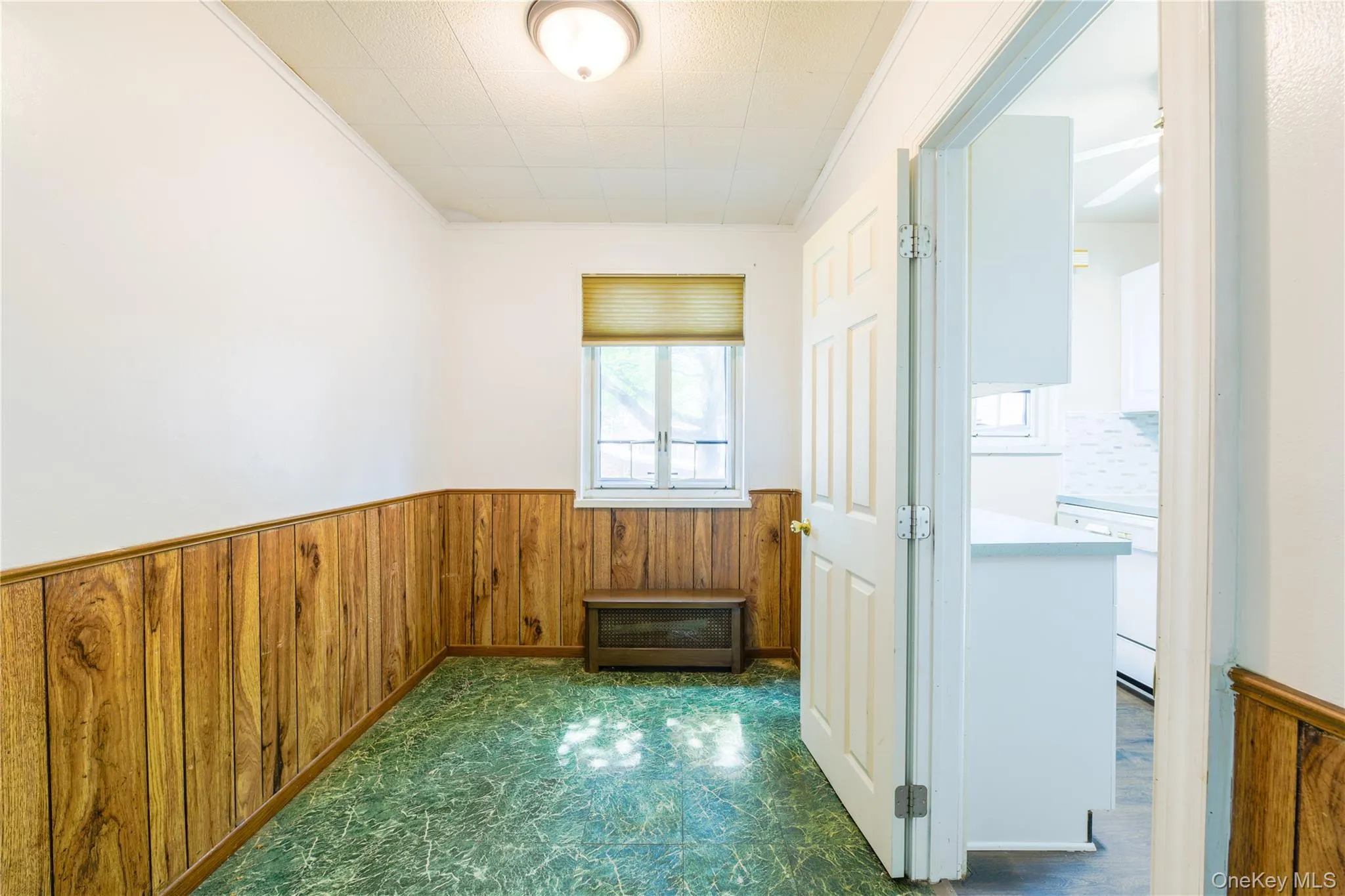 225-35 88 Avenue, New York, NY, 2 Bedrooms Bedrooms, 5 Rooms Rooms,1 BathroomBathrooms,Residential,For Rent,88,0,1037735 225-35 88 Avenue, New York, NY, 2 Bedrooms Bedrooms, 5 Rooms Rooms,1 BathroomBathrooms,Residential,For Rent,88,0,1037735