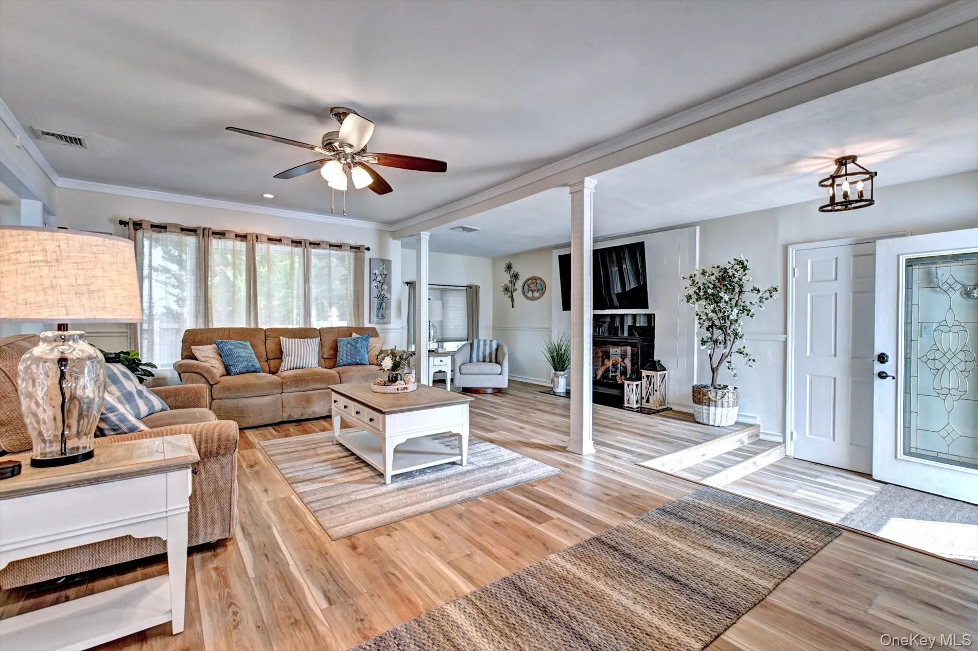 116 Shenandoah Boulevard, Smithtown, NY, 3 Bedrooms Bedrooms, 6 Rooms Rooms,2 BathroomsBathrooms,Residential,For Rent,Shenandoah,0,1037737 116 Shenandoah Boulevard, Smithtown, NY, 3 Bedrooms Bedrooms, 6 Rooms Rooms,2 BathroomsBathrooms,Residential,For Rent,Shenandoah,0,1037737