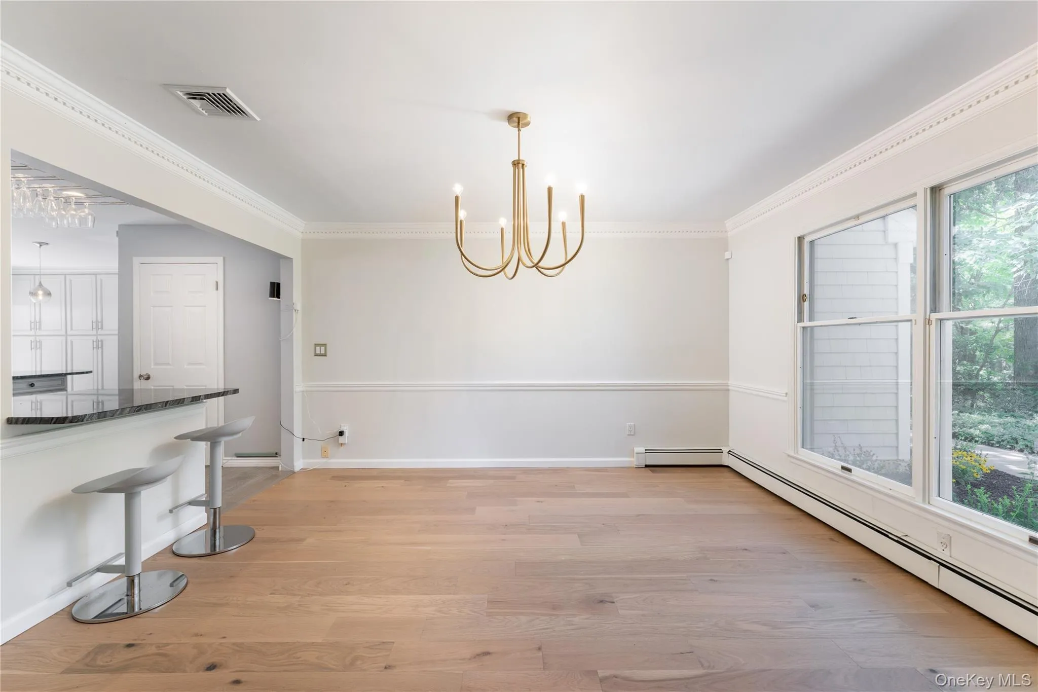 6 Davids Way, Brookhaven, NY, 6 Bedrooms Bedrooms, 16 Rooms Rooms,5 BathroomsBathrooms,Residential,For Rent,Davids,0,1037738 6 Davids Way, Brookhaven, NY, 6 Bedrooms Bedrooms, 16 Rooms Rooms,5 BathroomsBathrooms,Residential,For Rent,Davids,0,1037738