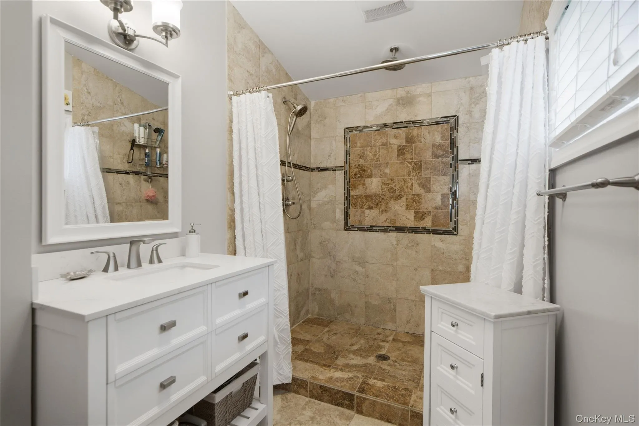 4 Acorn Street, Brookhaven, NY, 3 Bedrooms Bedrooms, 7 Rooms Rooms,2 BathroomsBathrooms,Residential,For Rent,Acorn,0,1037739 4 Acorn Street, Brookhaven, NY, 3 Bedrooms Bedrooms, 7 Rooms Rooms,2 BathroomsBathrooms,Residential,For Rent,Acorn,0,1037739