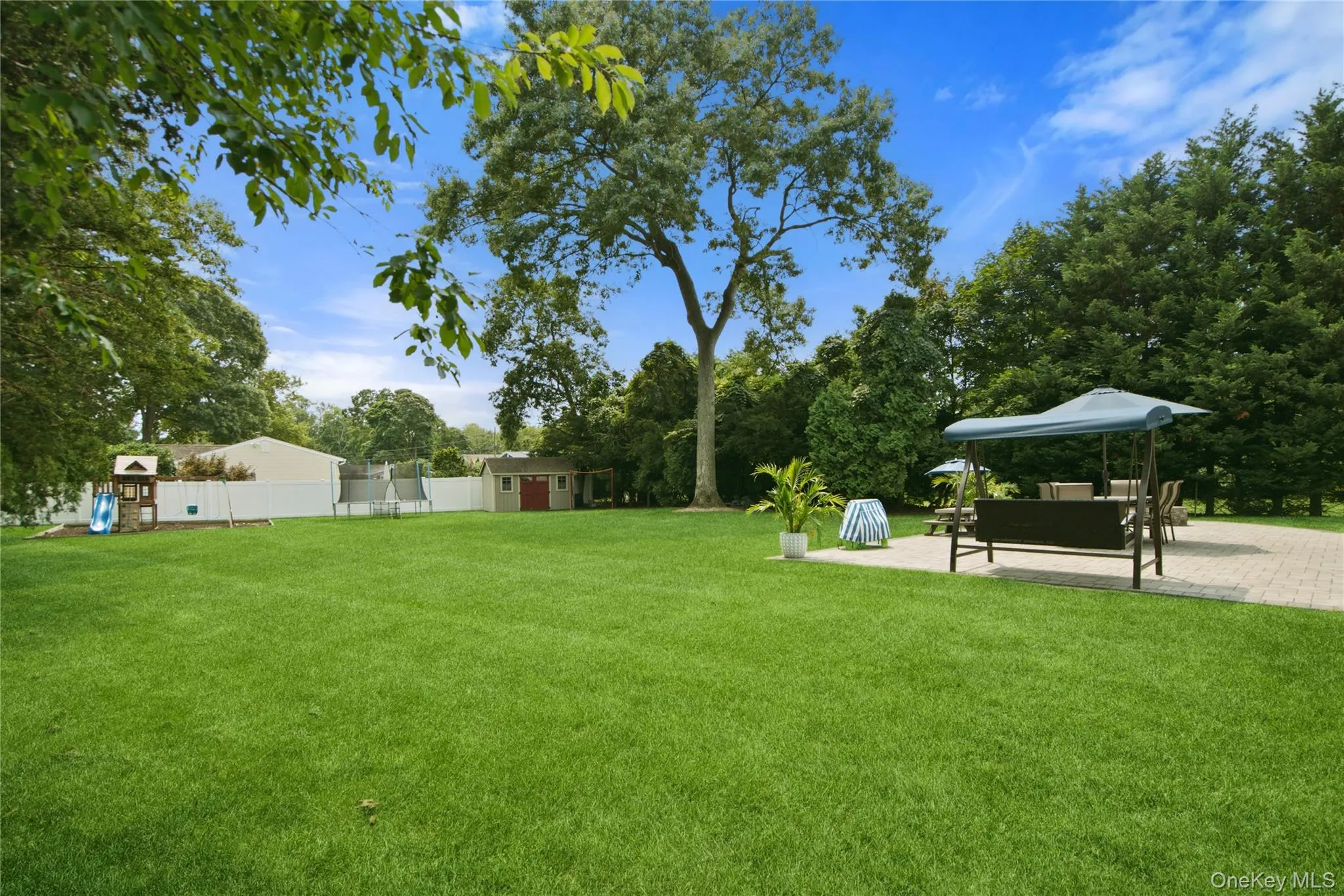 4 Acorn Street, Brookhaven, NY, 3 Bedrooms Bedrooms, 7 Rooms Rooms,2 BathroomsBathrooms,Residential,For Rent,Acorn,0,1037739 4 Acorn Street, Brookhaven, NY, 3 Bedrooms Bedrooms, 7 Rooms Rooms,2 BathroomsBathrooms,Residential,For Rent,Acorn,0,1037739