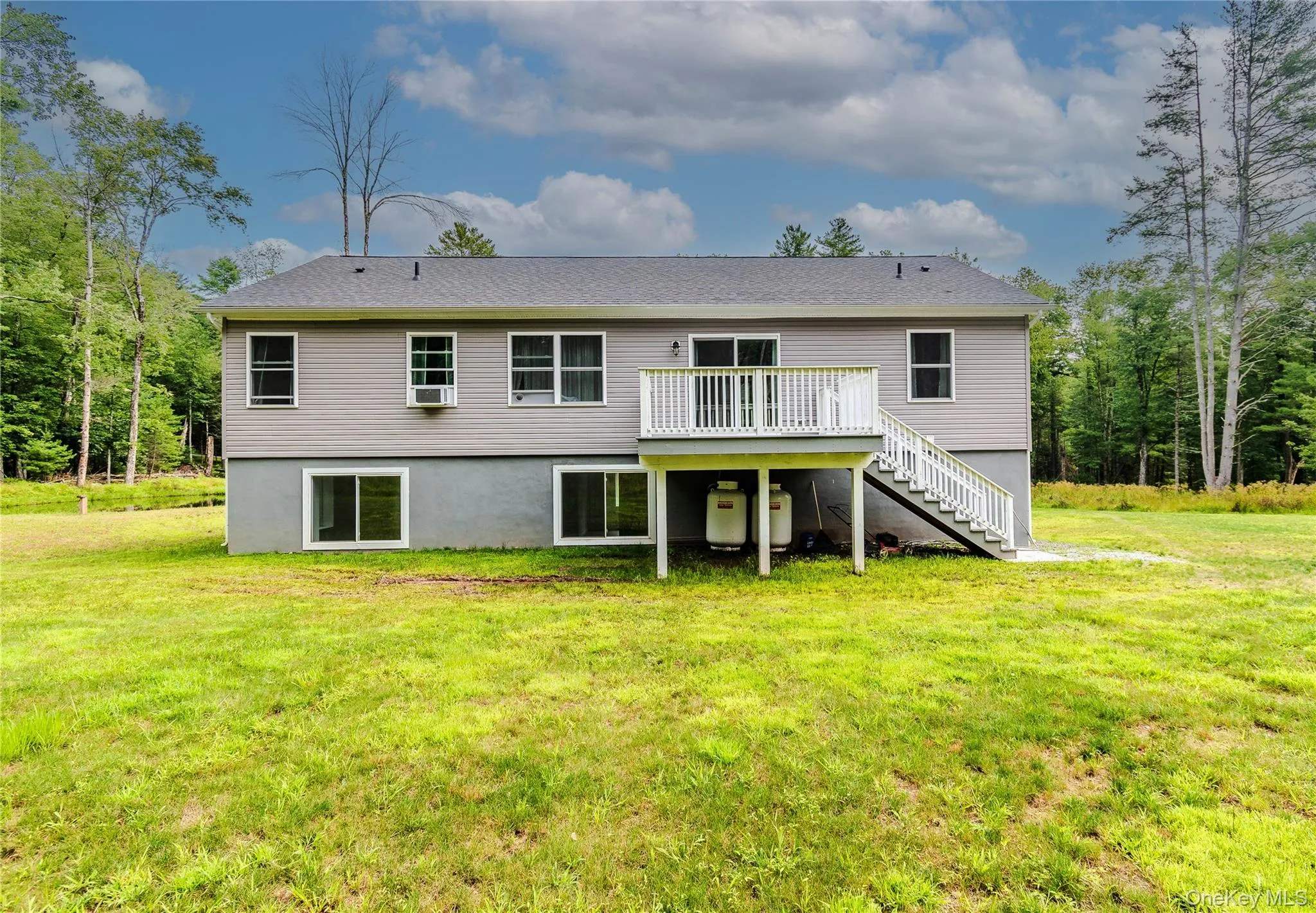 26 Summit Drive, Highland, NY, 3 Bedrooms Bedrooms, 7 Rooms Rooms,3 BathroomsBathrooms,Residential,For Rent,Summit,0,1037742 26 Summit Drive, Highland, NY, 3 Bedrooms Bedrooms, 7 Rooms Rooms,3 BathroomsBathrooms,Residential,For Rent,Summit,0,1037742