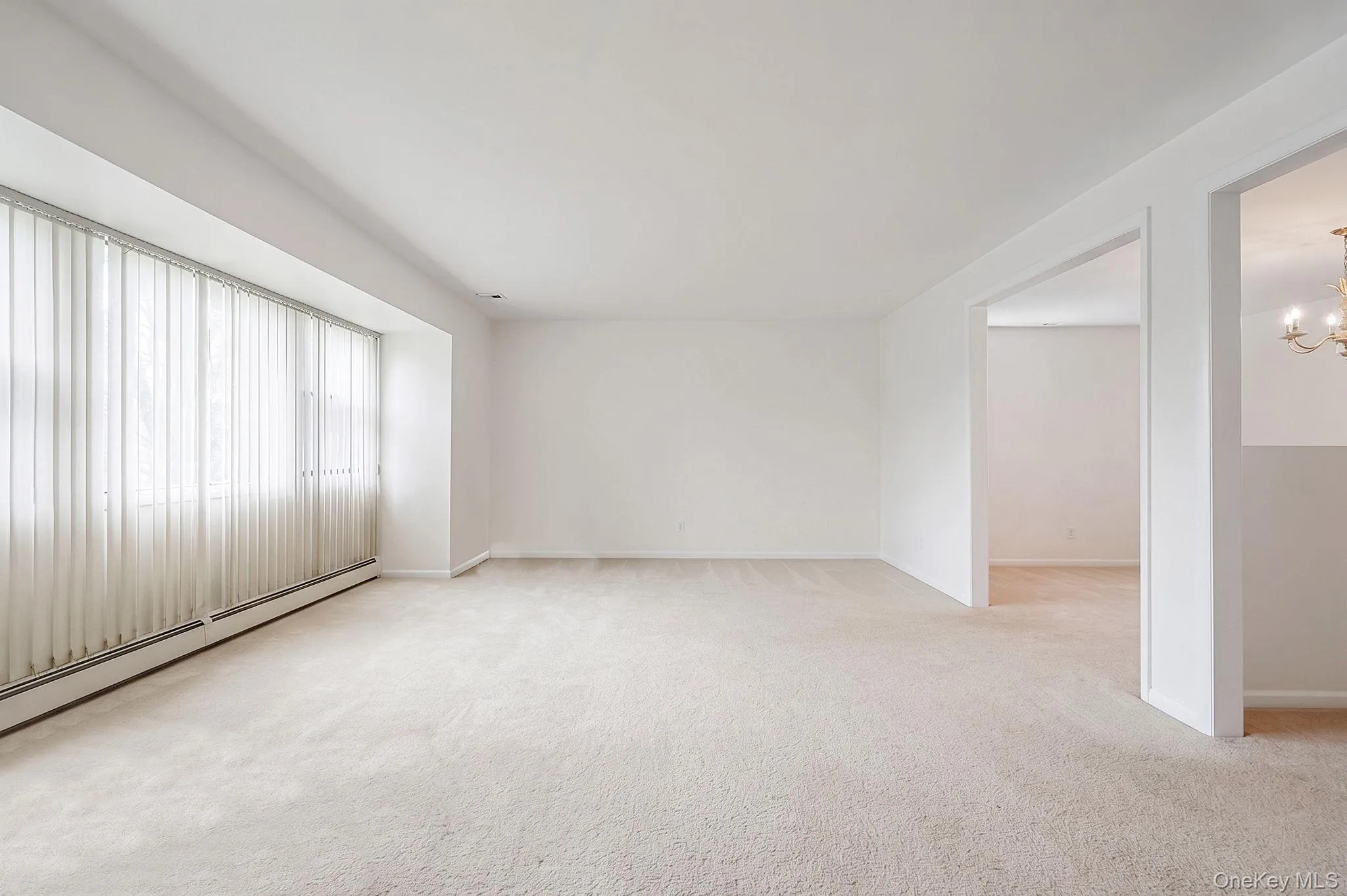 41 Apple Tree Drive, Smithtown, NY, 5 Bedrooms Bedrooms, 8 Rooms Rooms,3 BathroomsBathrooms,Residential,For Rent,Apple Tree,0,1037743 41 Apple Tree Drive, Smithtown, NY, 5 Bedrooms Bedrooms, 8 Rooms Rooms,3 BathroomsBathrooms,Residential,For Rent,Apple Tree,0,1037743