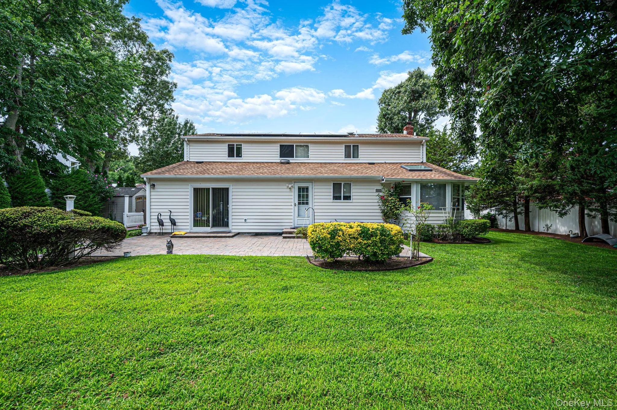 41 Apple Tree Drive, Smithtown, NY, 5 Bedrooms Bedrooms, 8 Rooms Rooms,3 BathroomsBathrooms,Residential,For Rent,Apple Tree,0,1037743 41 Apple Tree Drive, Smithtown, NY, 5 Bedrooms Bedrooms, 8 Rooms Rooms,3 BathroomsBathrooms,Residential,For Rent,Apple Tree,0,1037743