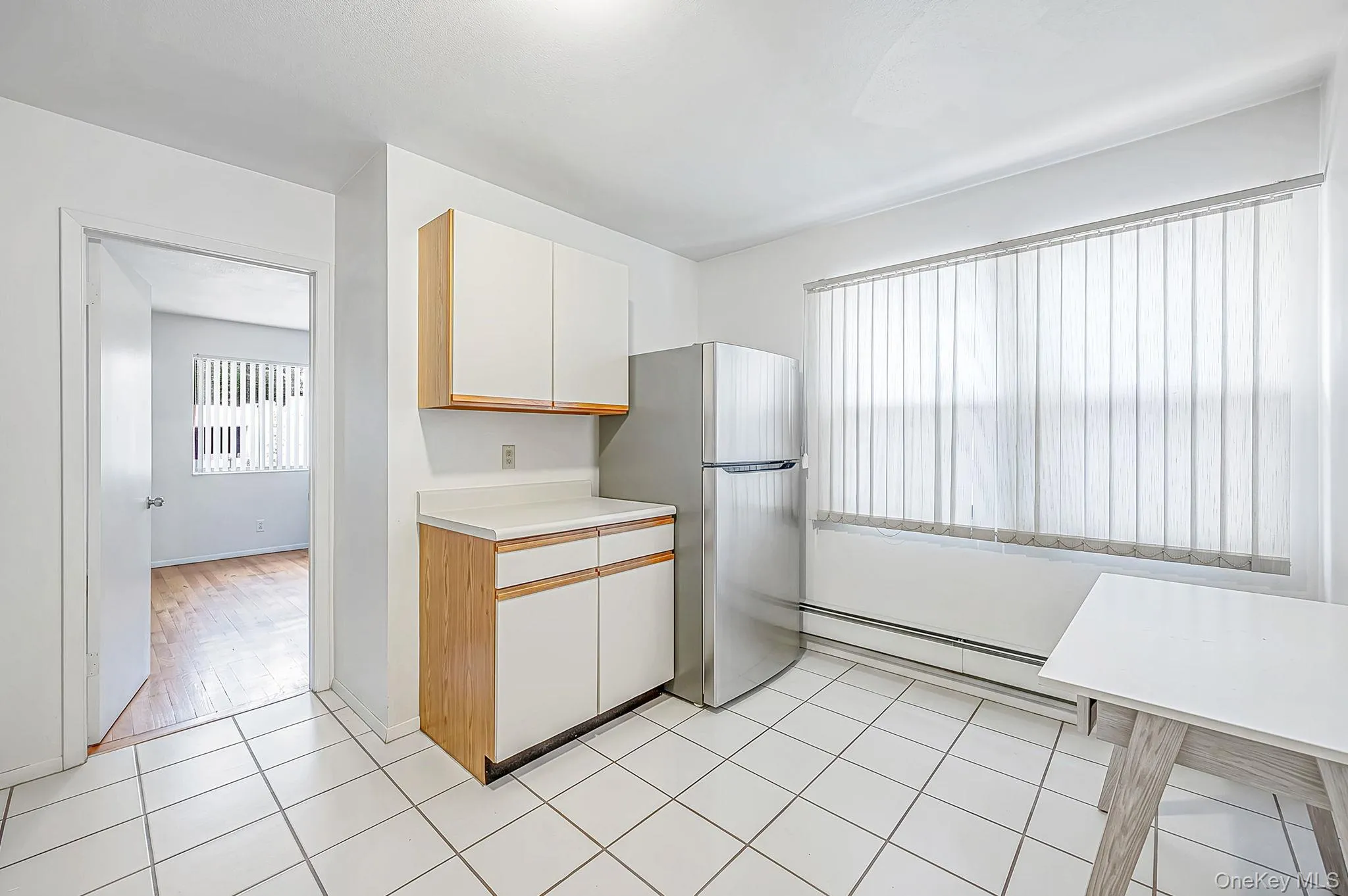 41 Apple Tree Drive, Smithtown, NY, 5 Bedrooms Bedrooms, 8 Rooms Rooms,3 BathroomsBathrooms,Residential,For Rent,Apple Tree,0,1037743 41 Apple Tree Drive, Smithtown, NY, 5 Bedrooms Bedrooms, 8 Rooms Rooms,3 BathroomsBathrooms,Residential,For Rent,Apple Tree,0,1037743