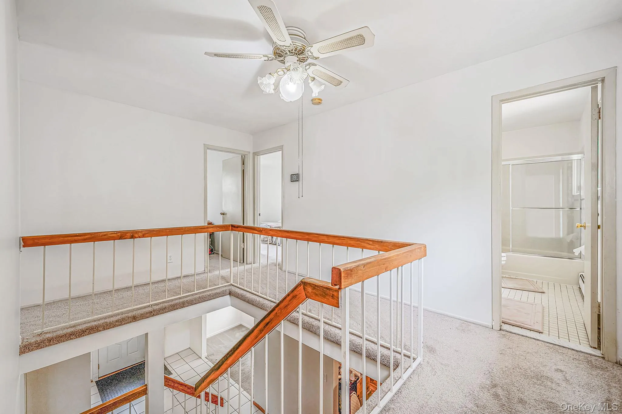 41 Apple Tree Drive, Smithtown, NY, 5 Bedrooms Bedrooms, 8 Rooms Rooms,3 BathroomsBathrooms,Residential,For Rent,Apple Tree,0,1037743 41 Apple Tree Drive, Smithtown, NY, 5 Bedrooms Bedrooms, 8 Rooms Rooms,3 BathroomsBathrooms,Residential,For Rent,Apple Tree,0,1037743