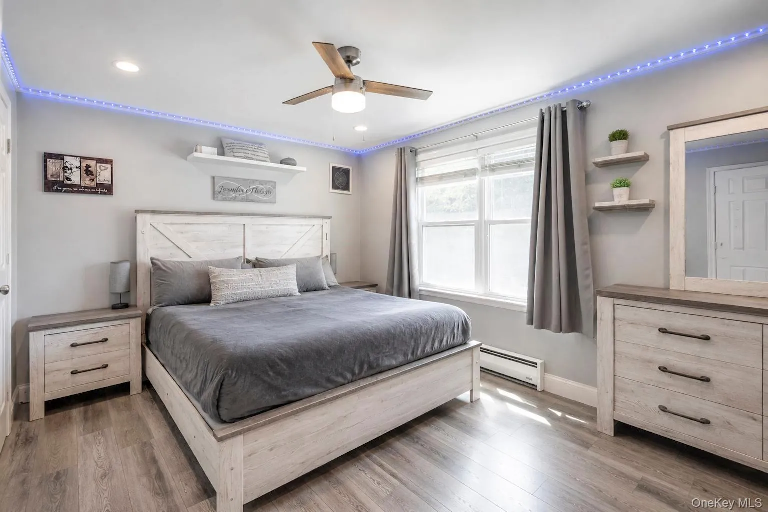 28 Mapleton Avenue, Brookhaven, NY, 3 Bedrooms Bedrooms, 6 Rooms Rooms,2 BathroomsBathrooms,Residential,For Rent,Mapleton,0,1037744 28 Mapleton Avenue, Brookhaven, NY, 3 Bedrooms Bedrooms, 6 Rooms Rooms,2 BathroomsBathrooms,Residential,For Rent,Mapleton,0,1037744
