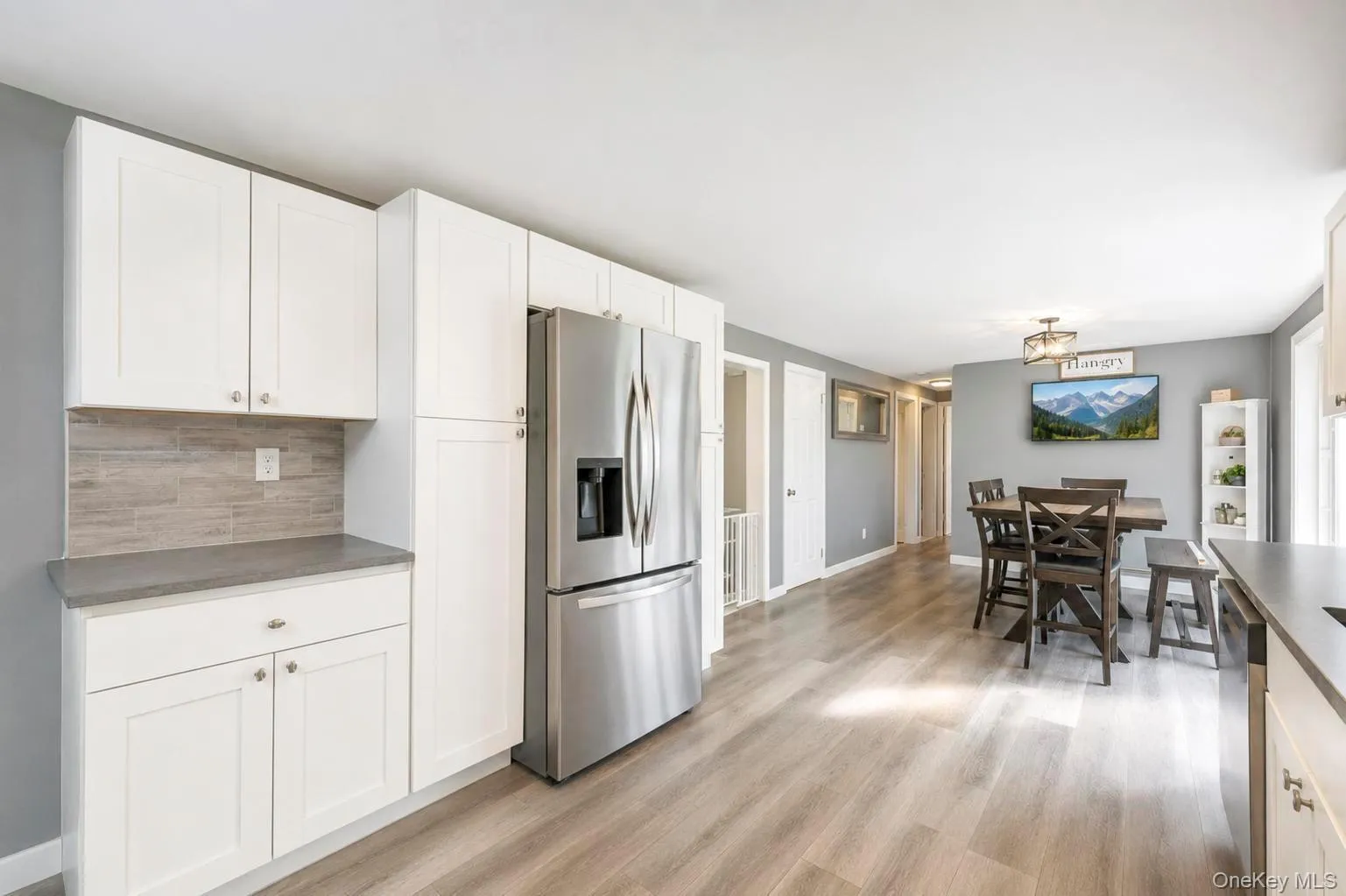 28 Mapleton Avenue, Brookhaven, NY, 3 Bedrooms Bedrooms, 6 Rooms Rooms,2 BathroomsBathrooms,Residential,For Rent,Mapleton,0,1037744 28 Mapleton Avenue, Brookhaven, NY, 3 Bedrooms Bedrooms, 6 Rooms Rooms,2 BathroomsBathrooms,Residential,For Rent,Mapleton,0,1037744