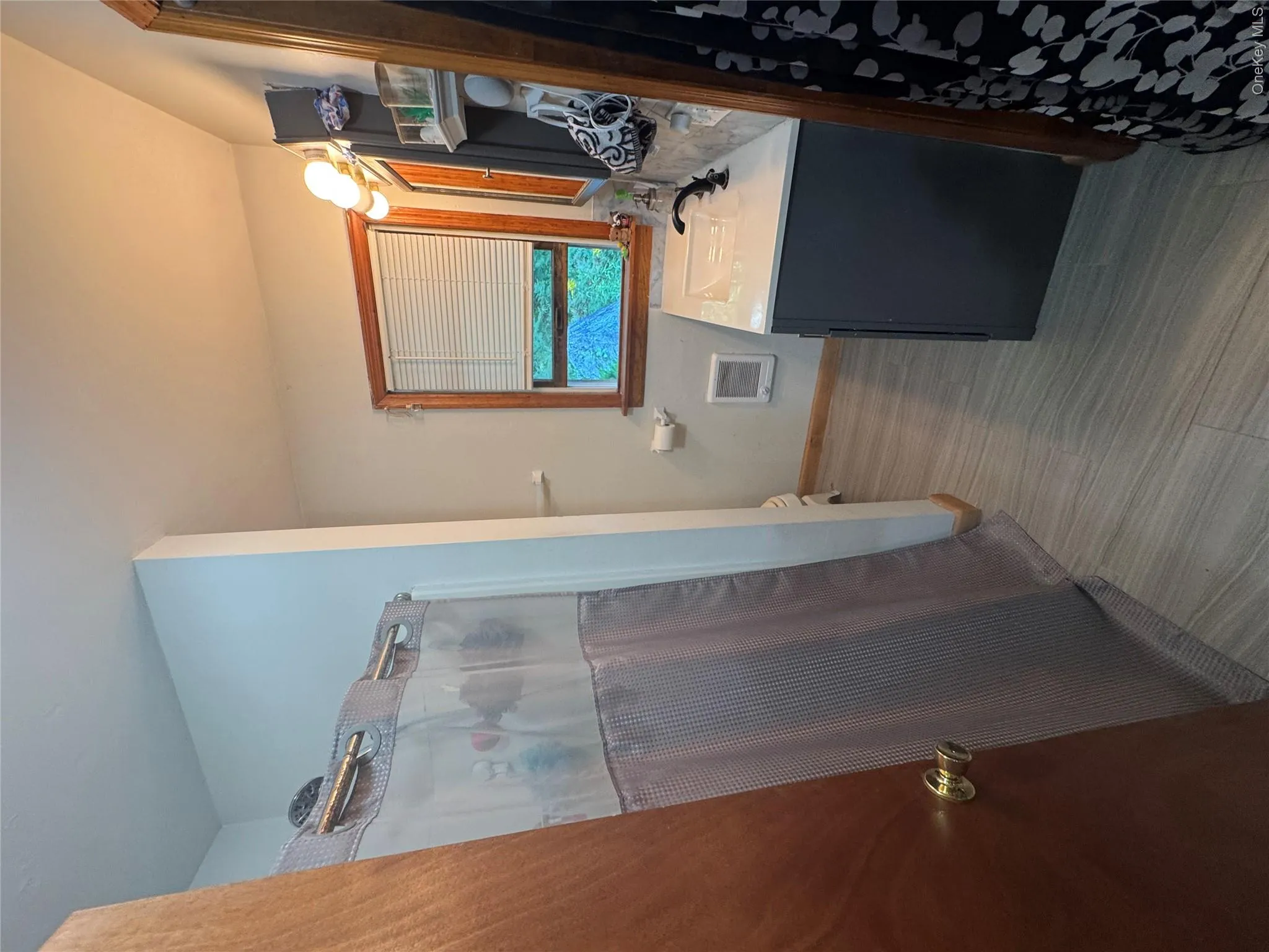 131 Ferndale Road, Liberty, NY, 2 Bedrooms Bedrooms, 5 Rooms Rooms,1 BathroomBathrooms,Residential,For Rent,Ferndale,0,1037754 131 Ferndale Road, Liberty, NY, 2 Bedrooms Bedrooms, 5 Rooms Rooms,1 BathroomBathrooms,Residential,For Rent,Ferndale,0,1037754