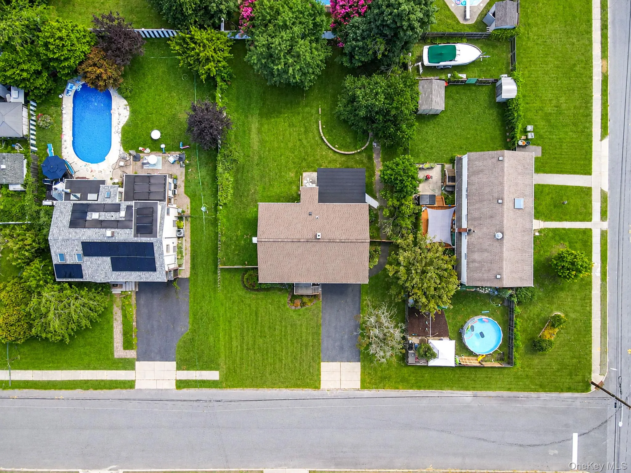 104 Utica Street, Islip, NY, 4 Bedrooms Bedrooms, 9 Rooms Rooms,2 BathroomsBathrooms,Residential,For Rent,Utica,0,1037761 104 Utica Street, Islip, NY, 4 Bedrooms Bedrooms, 9 Rooms Rooms,2 BathroomsBathrooms,Residential,For Rent,Utica,0,1037761