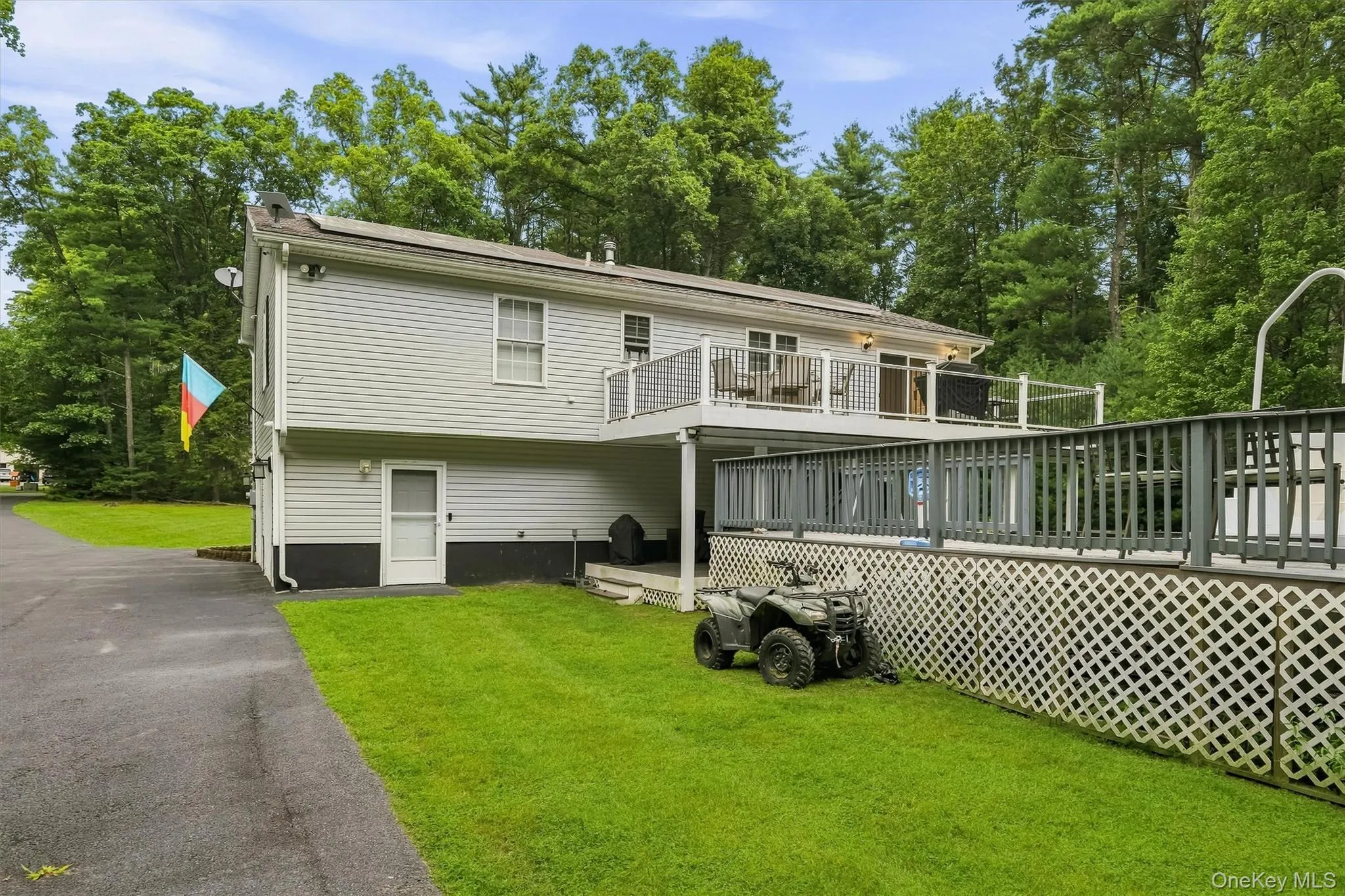 4 Ross Lane, Deerpark, NY, 3 Bedrooms Bedrooms, 7 Rooms Rooms,3 BathroomsBathrooms,Residential,For Rent,Ross,0,1037762 4 Ross Lane, Deerpark, NY, 3 Bedrooms Bedrooms, 7 Rooms Rooms,3 BathroomsBathrooms,Residential,For Rent,Ross,0,1037762