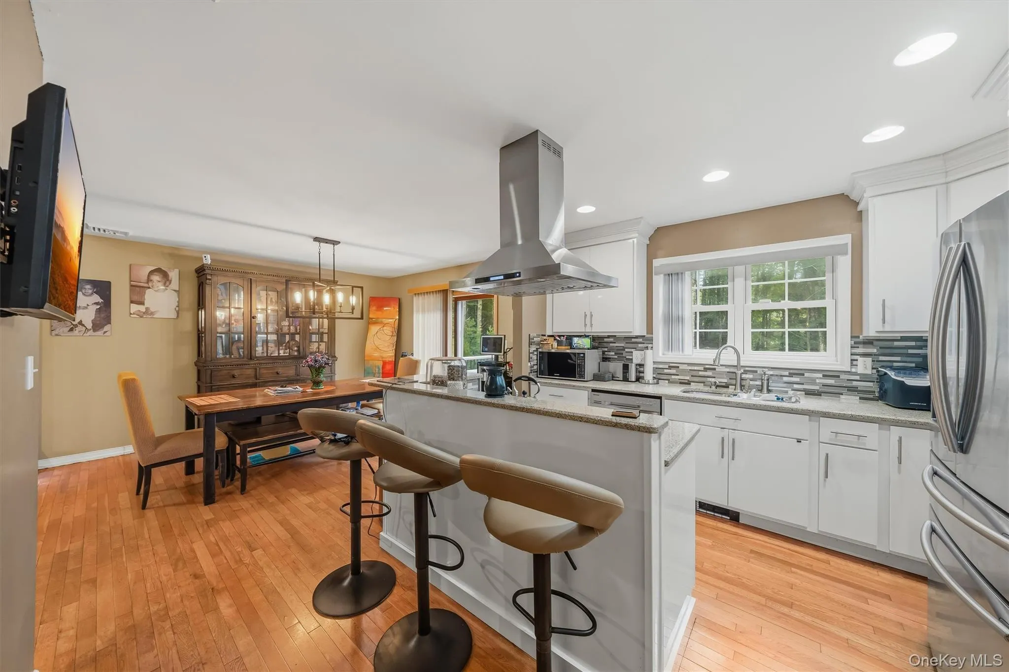 4 Ross Lane, Deerpark, NY, 3 Bedrooms Bedrooms, 7 Rooms Rooms,3 BathroomsBathrooms,Residential,For Rent,Ross,0,1037762 4 Ross Lane, Deerpark, NY, 3 Bedrooms Bedrooms, 7 Rooms Rooms,3 BathroomsBathrooms,Residential,For Rent,Ross,0,1037762
