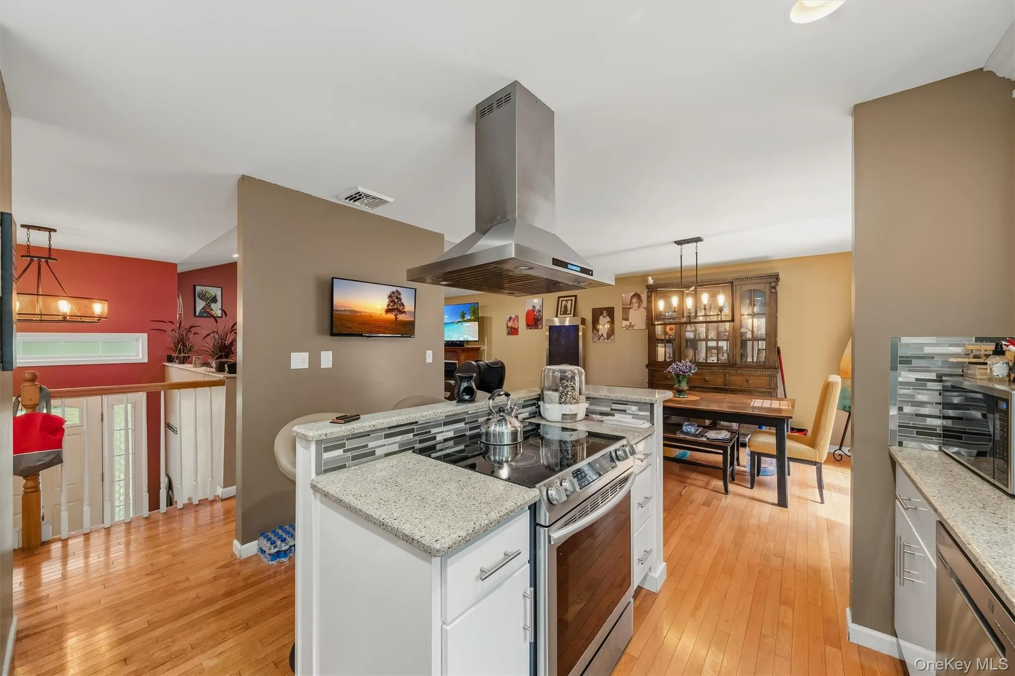 4 Ross Lane, Deerpark, NY, 3 Bedrooms Bedrooms, 7 Rooms Rooms,3 BathroomsBathrooms,Residential,For Rent,Ross,0,1037762 4 Ross Lane, Deerpark, NY, 3 Bedrooms Bedrooms, 7 Rooms Rooms,3 BathroomsBathrooms,Residential,For Rent,Ross,0,1037762