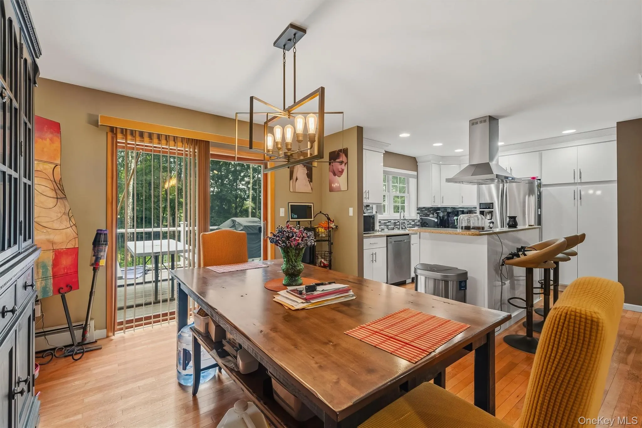4 Ross Lane, Deerpark, NY, 3 Bedrooms Bedrooms, 7 Rooms Rooms,3 BathroomsBathrooms,Residential,For Rent,Ross,0,1037762 4 Ross Lane, Deerpark, NY, 3 Bedrooms Bedrooms, 7 Rooms Rooms,3 BathroomsBathrooms,Residential,For Rent,Ross,0,1037762