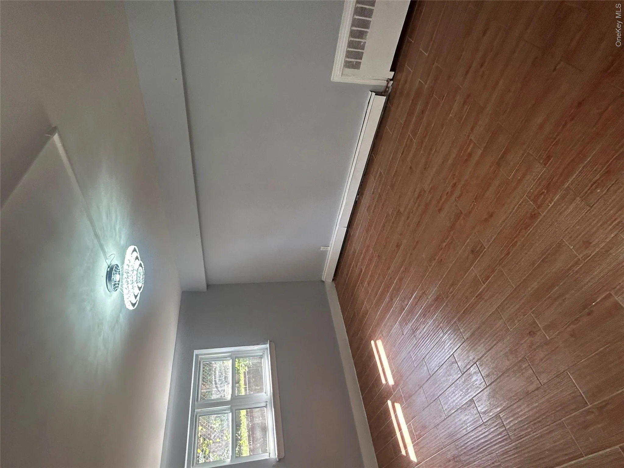 137 Woodlawn Avenue, Yonkers, NY, 1 Bedroom Bedrooms, 3 Rooms Rooms,1 BathroomBathrooms,Residential Lease,For Rent,Woodlawn,0,1037764 137 Woodlawn Avenue, Yonkers, NY, 1 Bedroom Bedrooms, 3 Rooms Rooms,1 BathroomBathrooms,Residential Lease,For Rent,Woodlawn,0,1037764