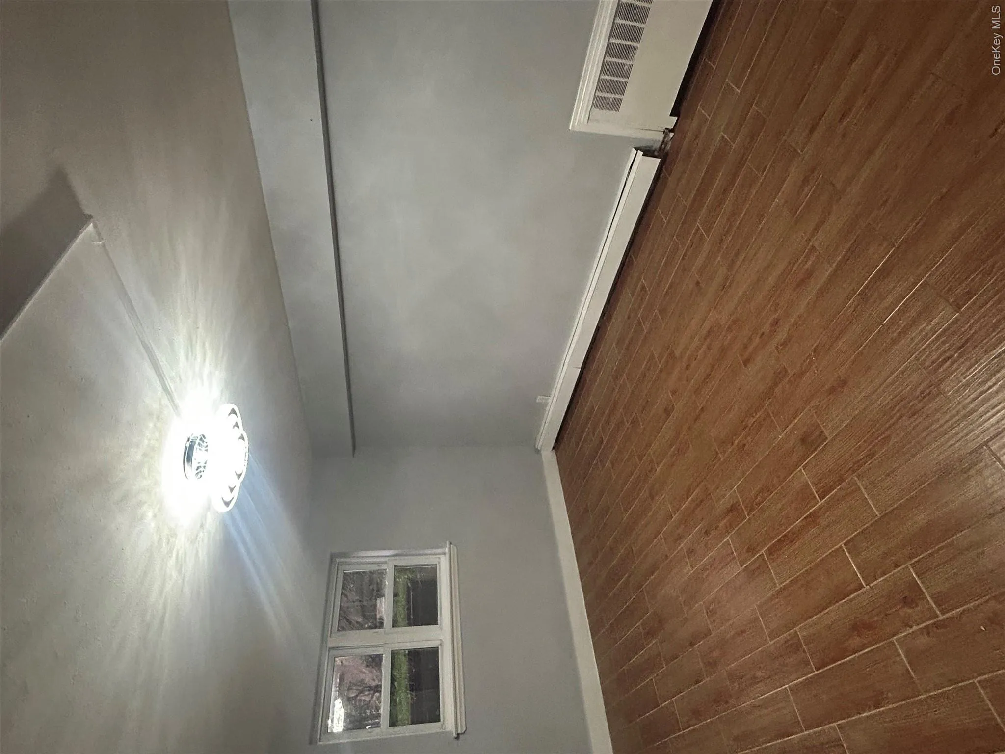 137 Woodlawn Avenue, Yonkers, NY, 1 Bedroom Bedrooms, 3 Rooms Rooms,1 BathroomBathrooms,Residential Lease,For Rent,Woodlawn,0,1037764 137 Woodlawn Avenue, Yonkers, NY, 1 Bedroom Bedrooms, 3 Rooms Rooms,1 BathroomBathrooms,Residential Lease,For Rent,Woodlawn,0,1037764