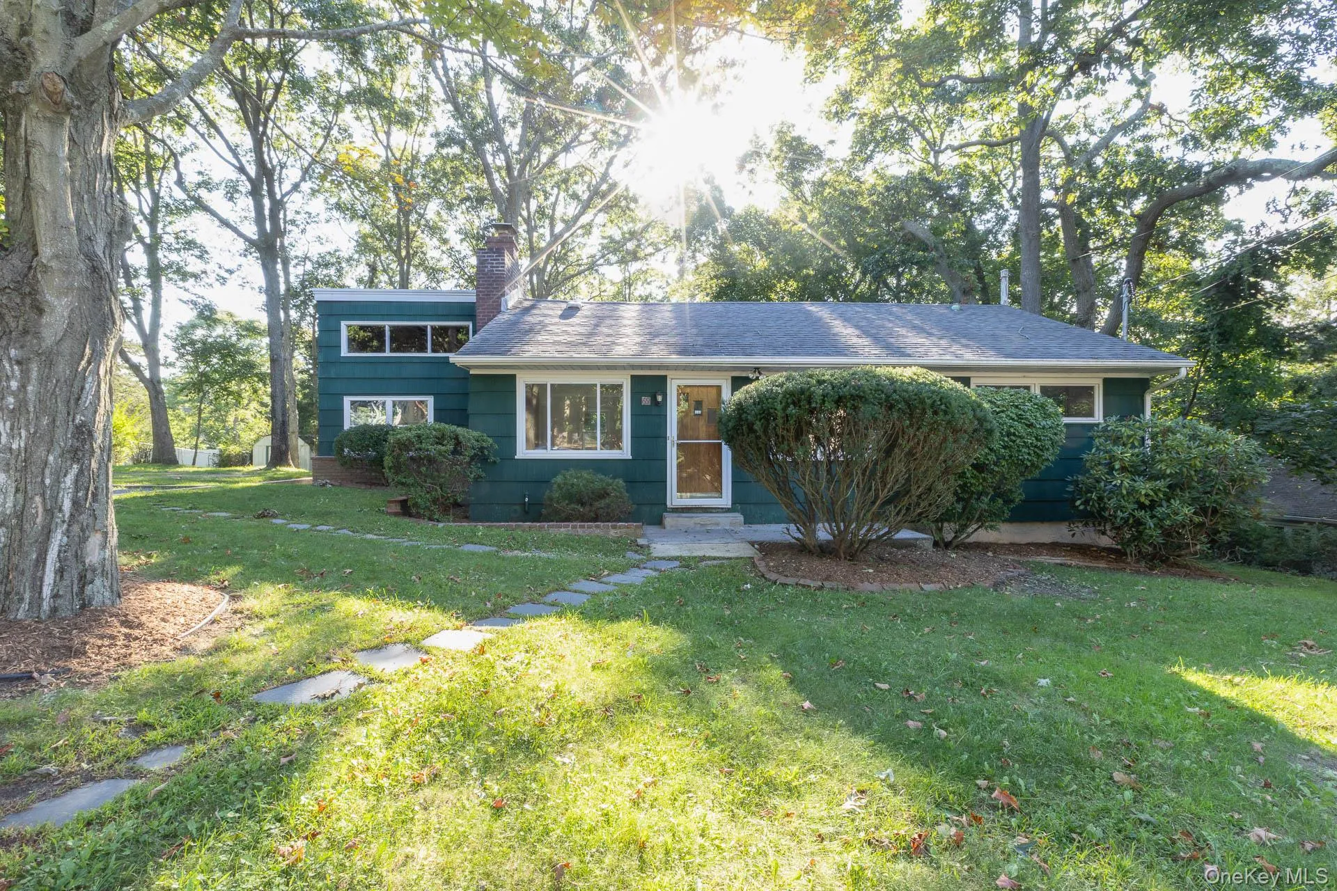69 Herod Point Road, Riverhead, NY, 3 Bedrooms Bedrooms, 6 Rooms Rooms,1 BathroomBathrooms,Residential,For Rent,Herod Point,0,1037765 69 Herod Point Road, Riverhead, NY, 3 Bedrooms Bedrooms, 6 Rooms Rooms,1 BathroomBathrooms,Residential,For Rent,Herod Point,0,1037765