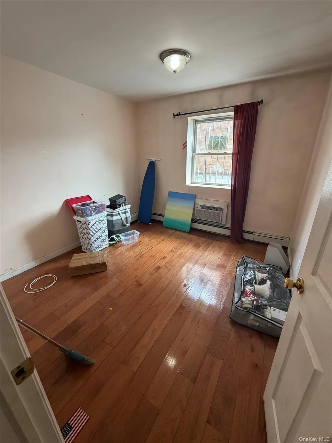 16870 93rd Avenue, New York, NY, 4 Bedrooms Bedrooms, 8 Rooms Rooms,2 BathroomsBathrooms,Residential Lease,For Rent,93rd,0,1037770 16870 93rd Avenue, New York, NY, 4 Bedrooms Bedrooms, 8 Rooms Rooms,2 BathroomsBathrooms,Residential Lease,For Rent,93rd,0,1037770