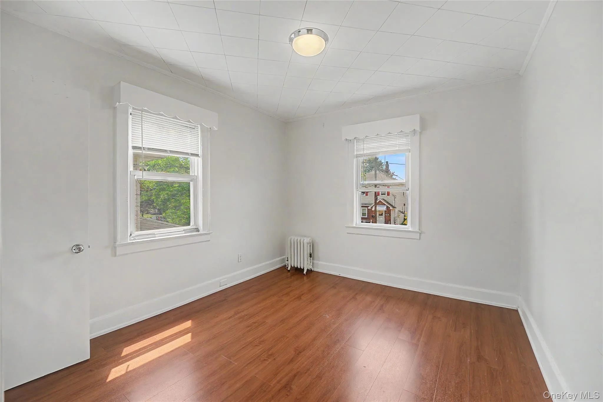 29 Holland Avenue, North Hempstead, NY, 4 Bedrooms Bedrooms, 7 Rooms Rooms,2 BathroomsBathrooms,Residential,For Rent,Holland,0,1037776 29 Holland Avenue, North Hempstead, NY, 4 Bedrooms Bedrooms, 7 Rooms Rooms,2 BathroomsBathrooms,Residential,For Rent,Holland,0,1037776